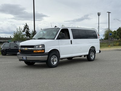 2026 Chevrolet Express Passenger 1LT