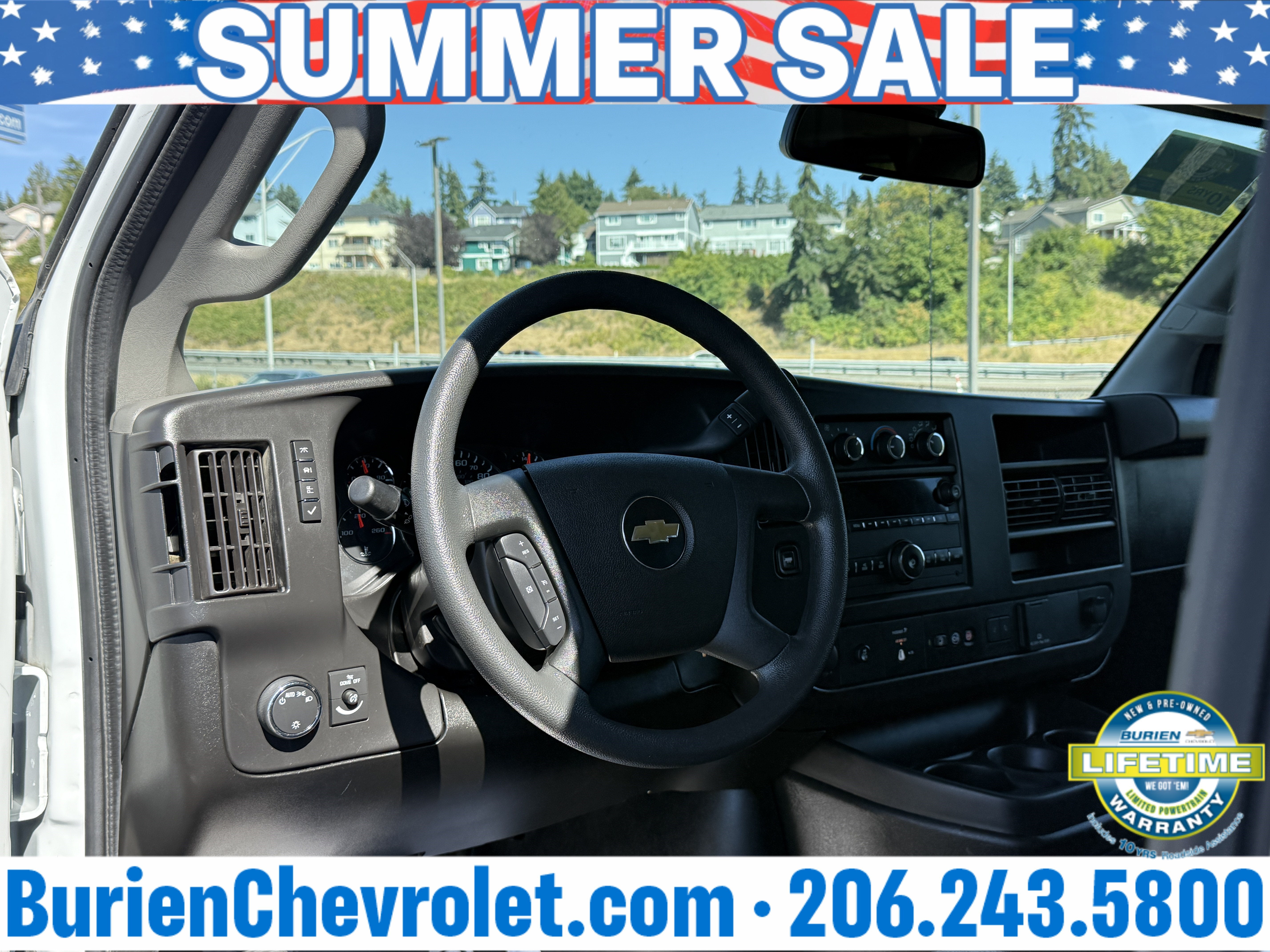 2020 Chevrolet Express Passenger 3500 LT