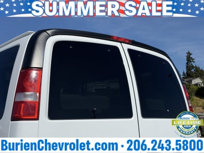 2020 Chevrolet Express Passenger 3500 LT