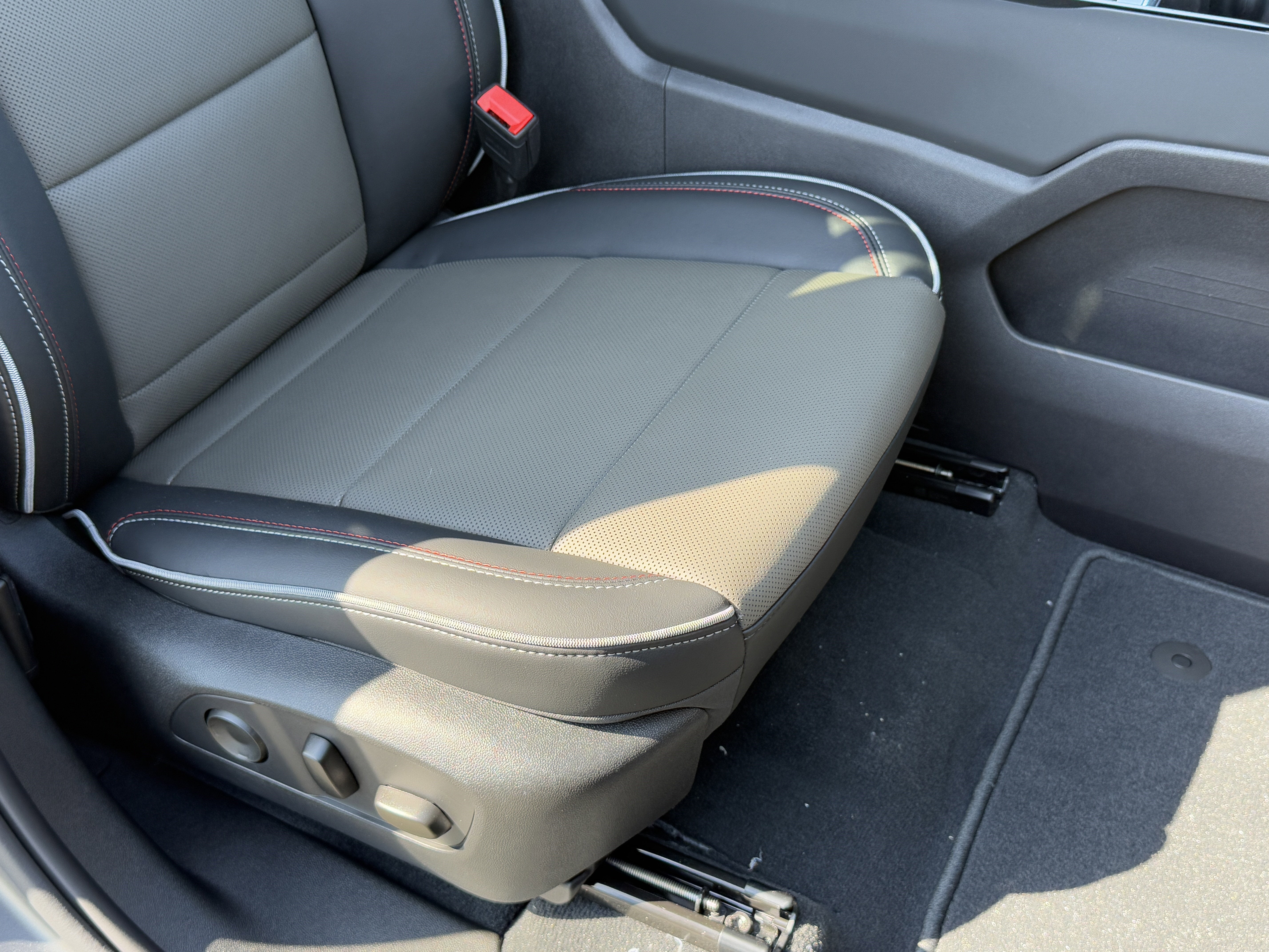 2026 Chevrolet Silverado EV Trail Boss - Max Range