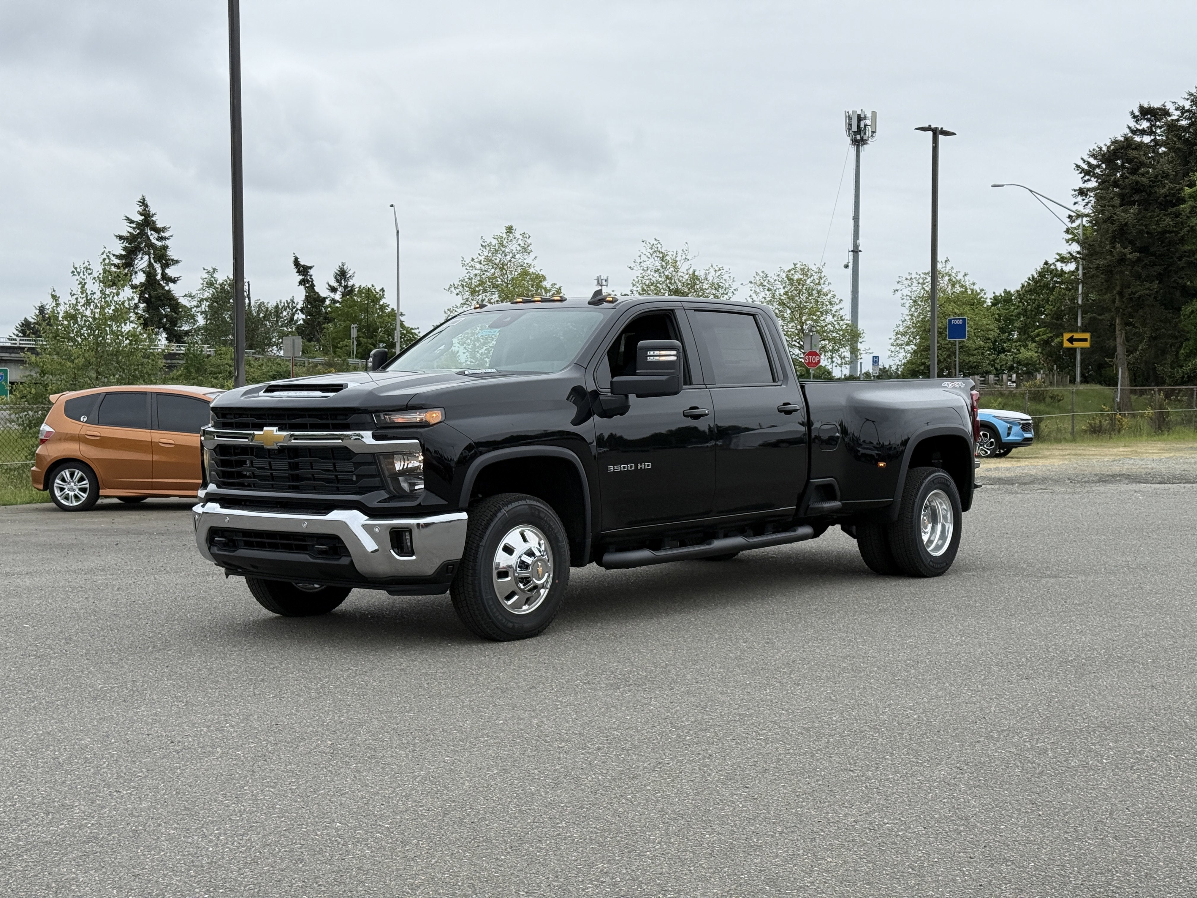 2026 Chevrolet Silverado 3500 HD LT DRW