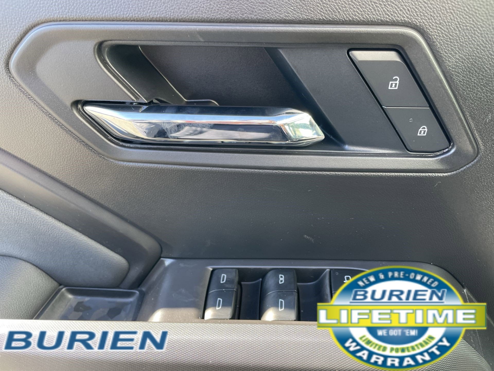 2025 Chevrolet Colorado WT/LT