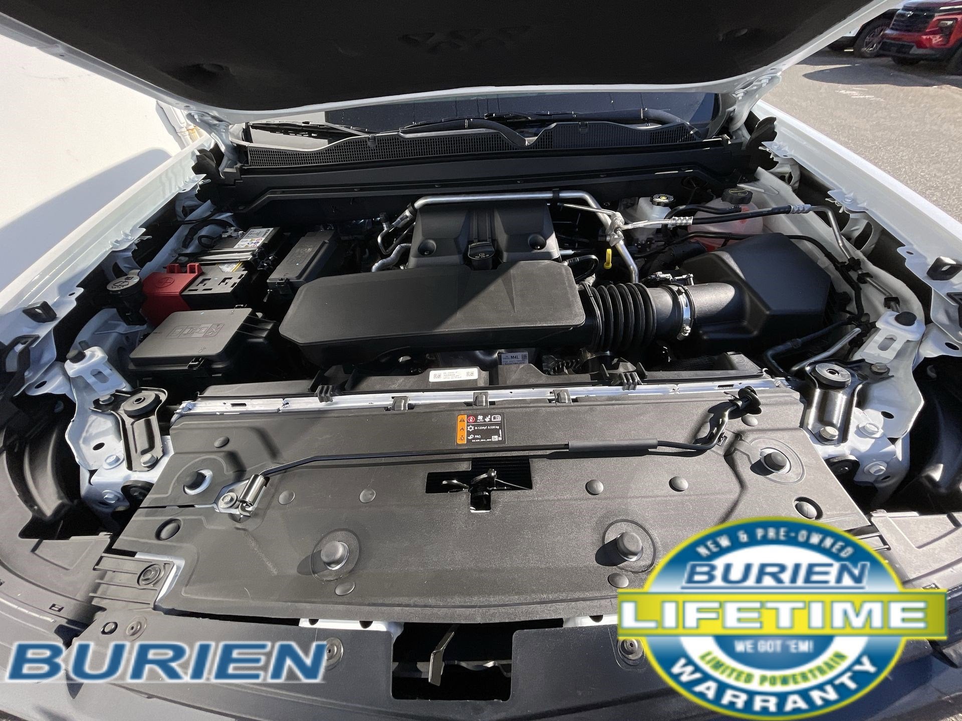 2025 Chevrolet Colorado WT/LT