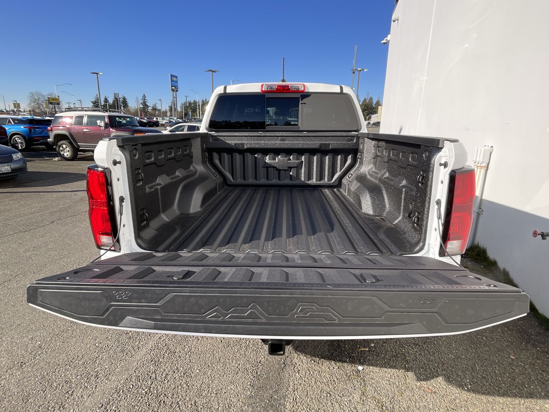 2025 Chevrolet Colorado WT/LT