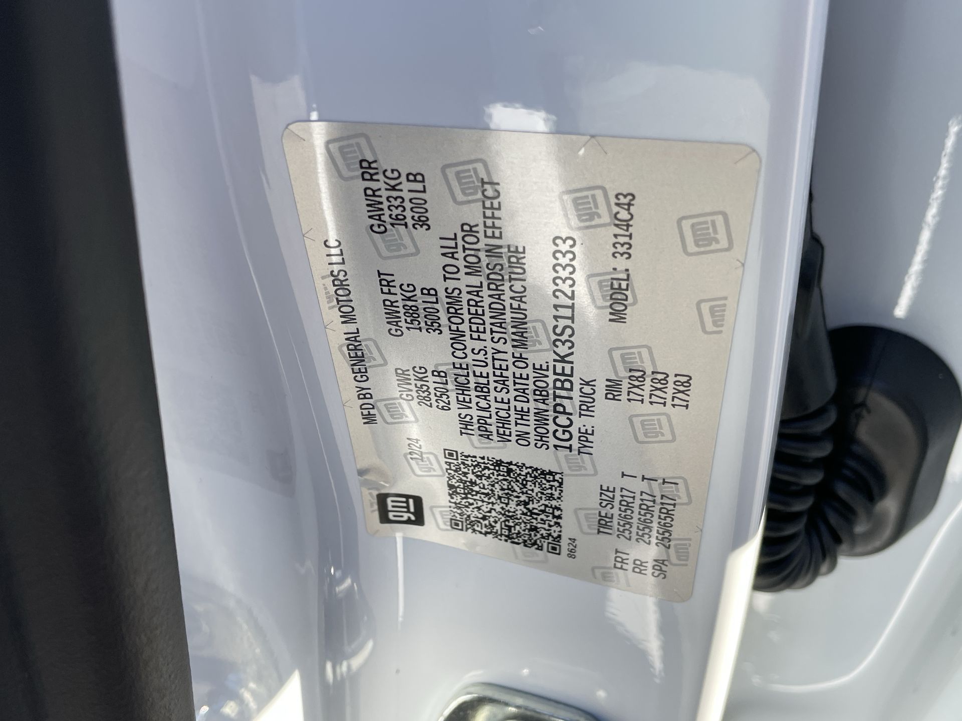 2025 Chevrolet Colorado WT/LT