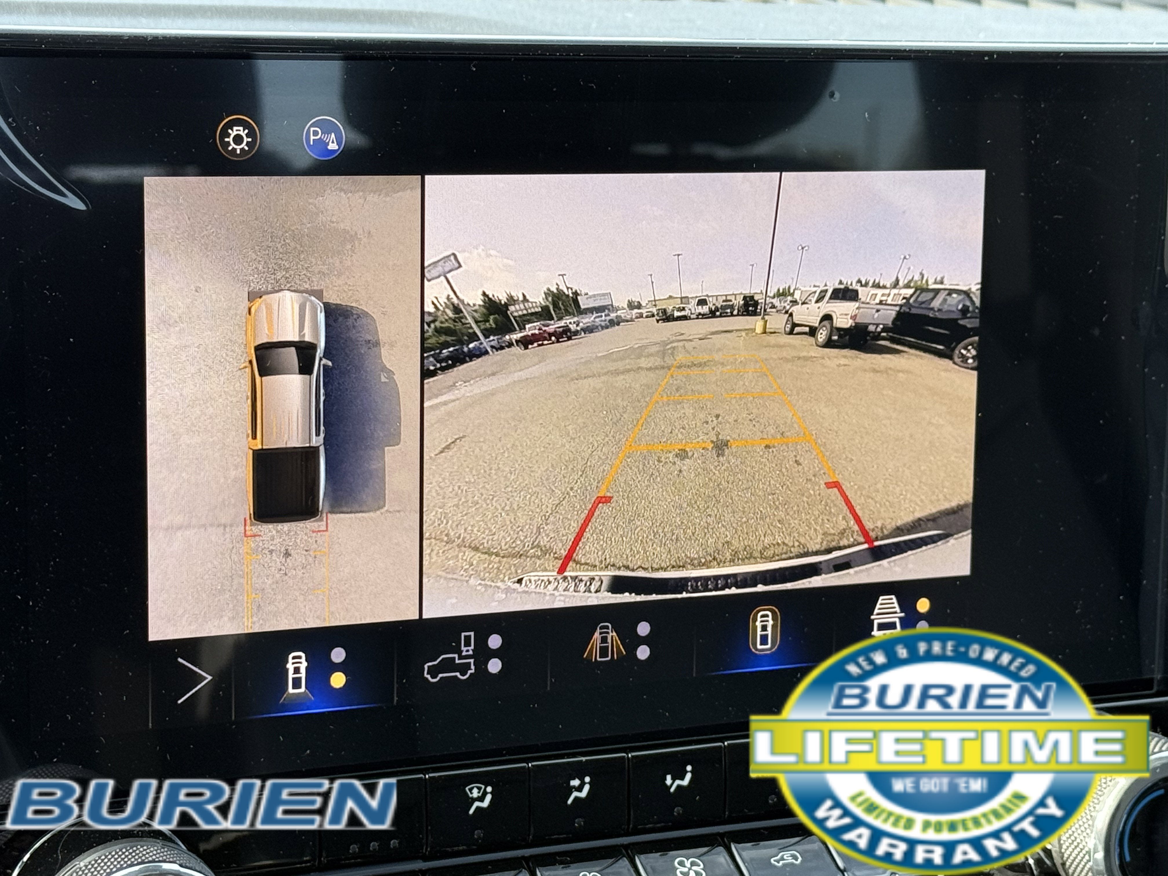 2025 Chevrolet Colorado WT/LT