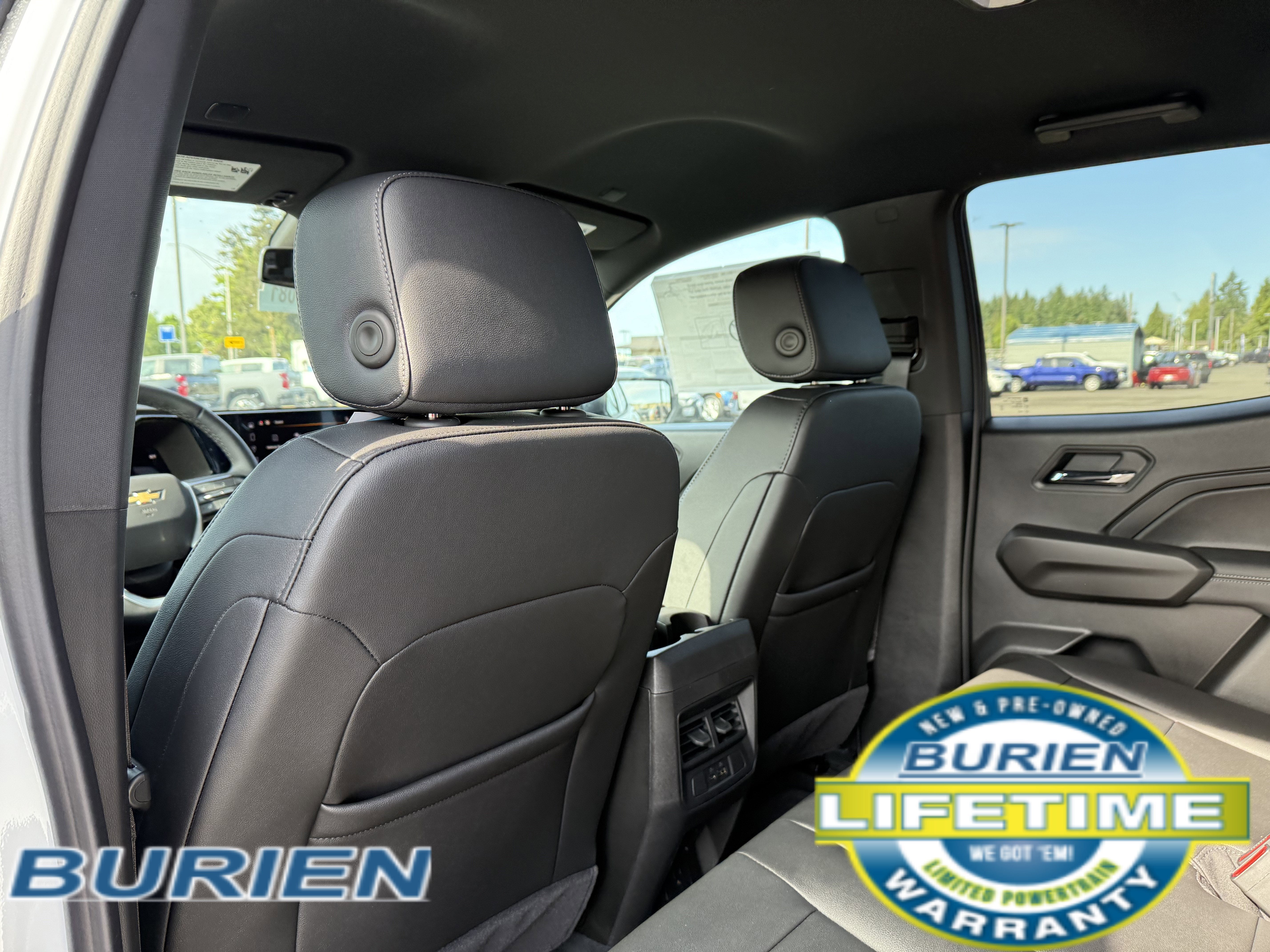 2025 Chevrolet Colorado WT/LT