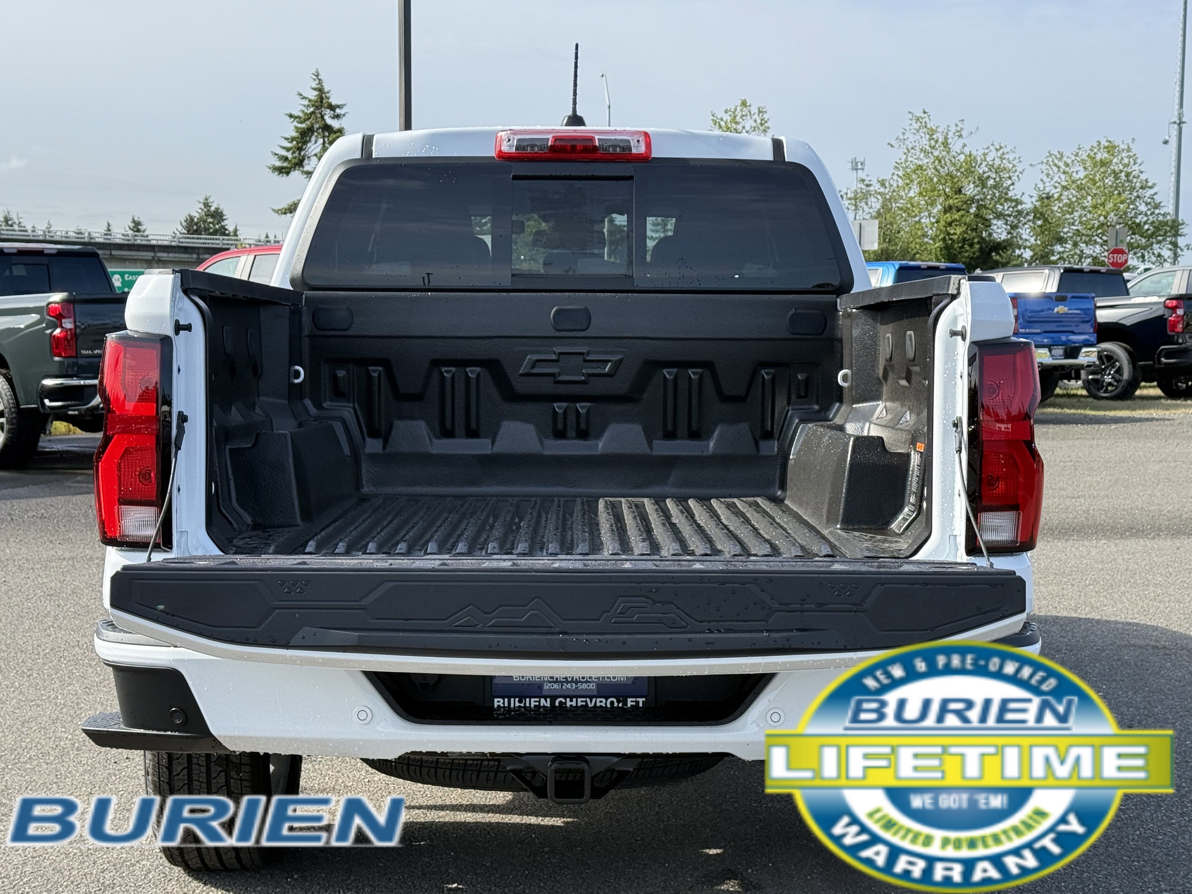 2025 Chevrolet Colorado WT/LT