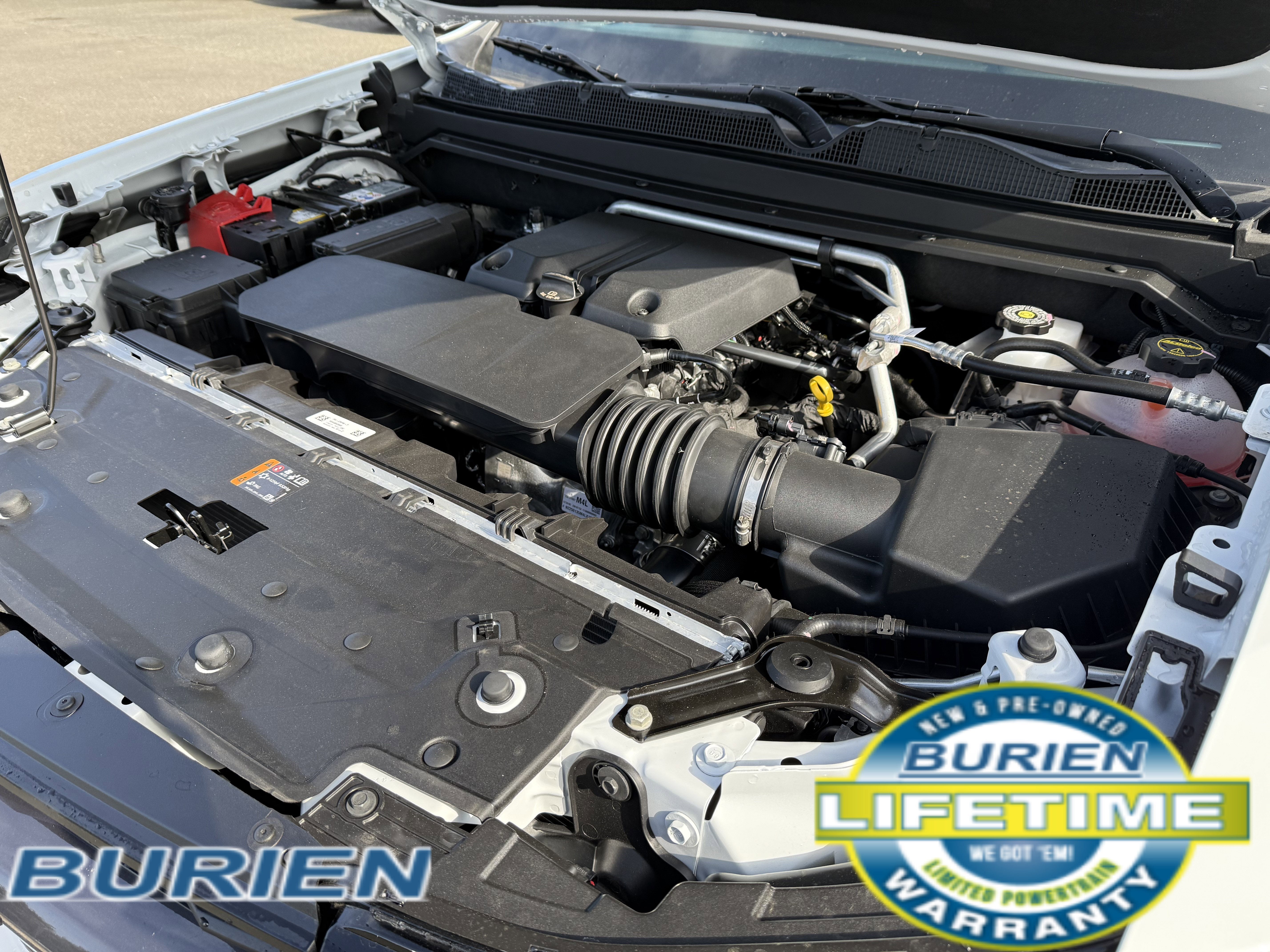 2025 Chevrolet Colorado WT/LT