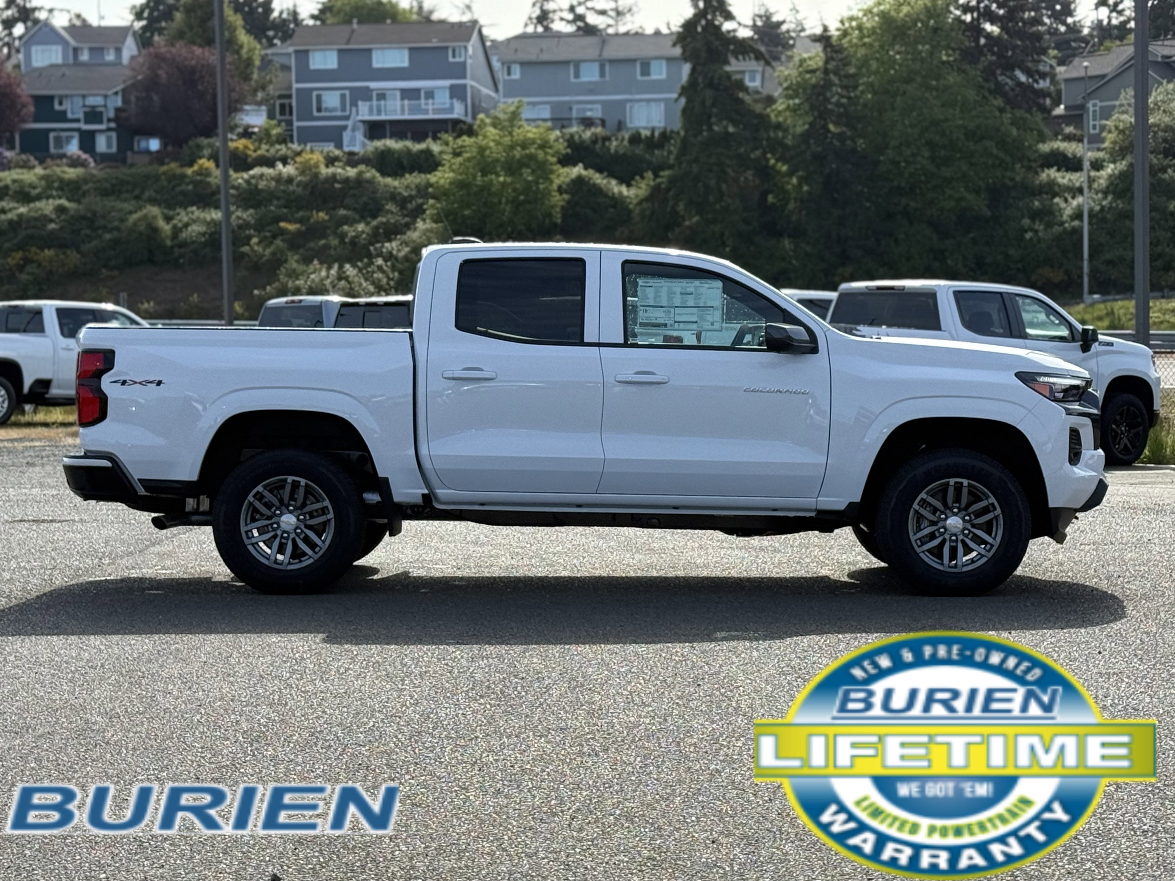 2025 Chevrolet Colorado WT/LT