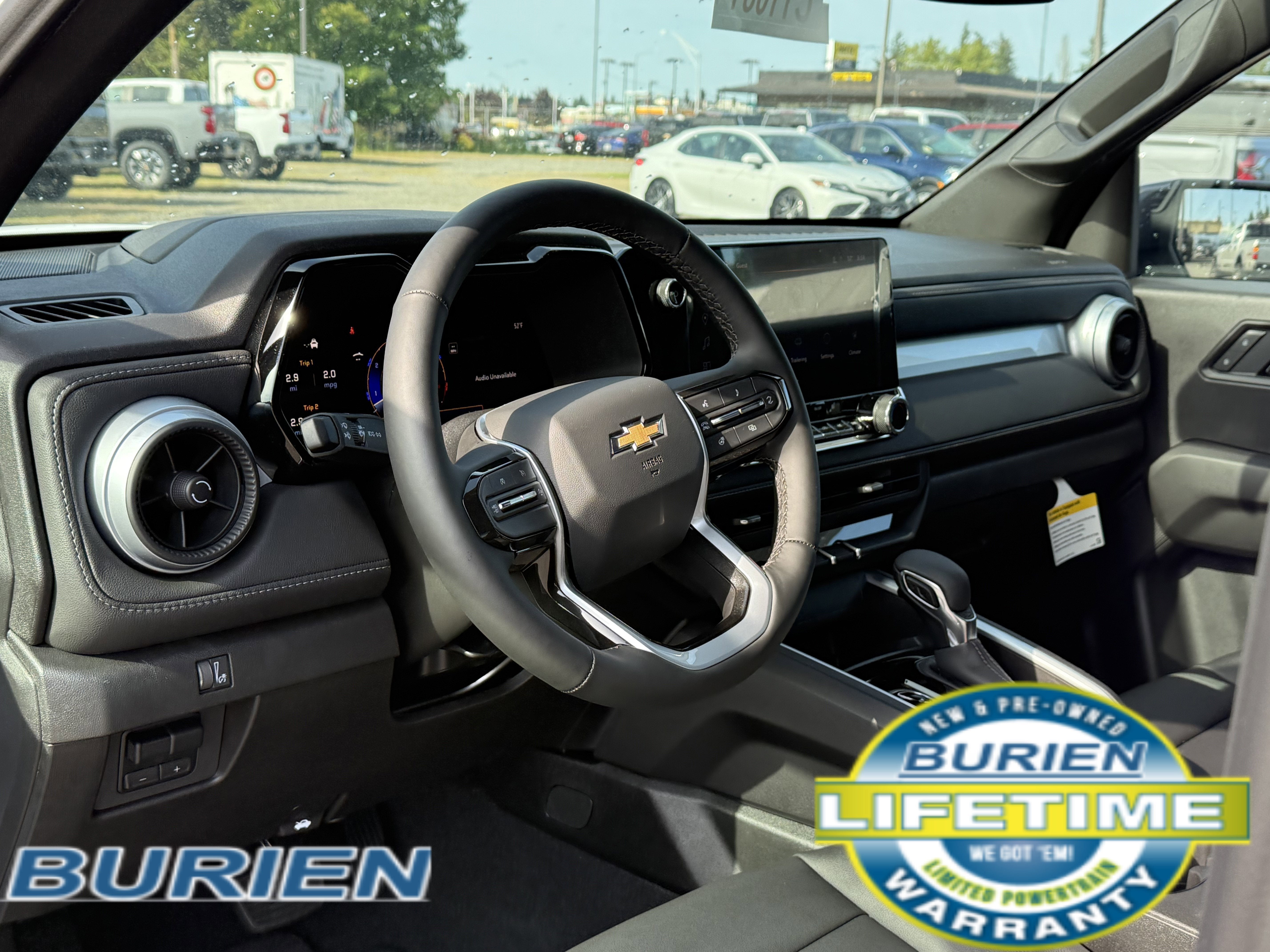 2025 Chevrolet Colorado WT/LT