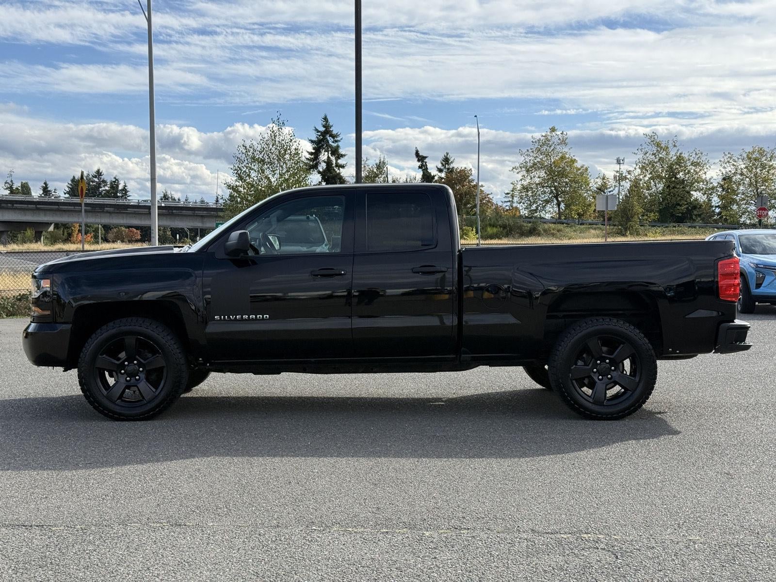 2018 Chevrolet Silverado 1500 Custom