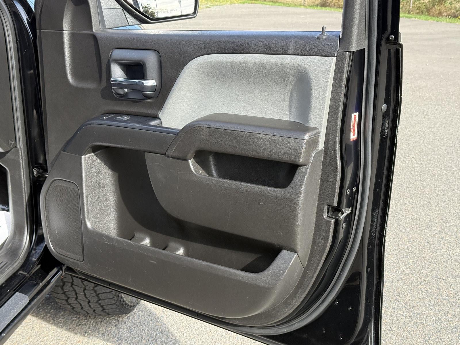 2018 Chevrolet Silverado 1500 Custom