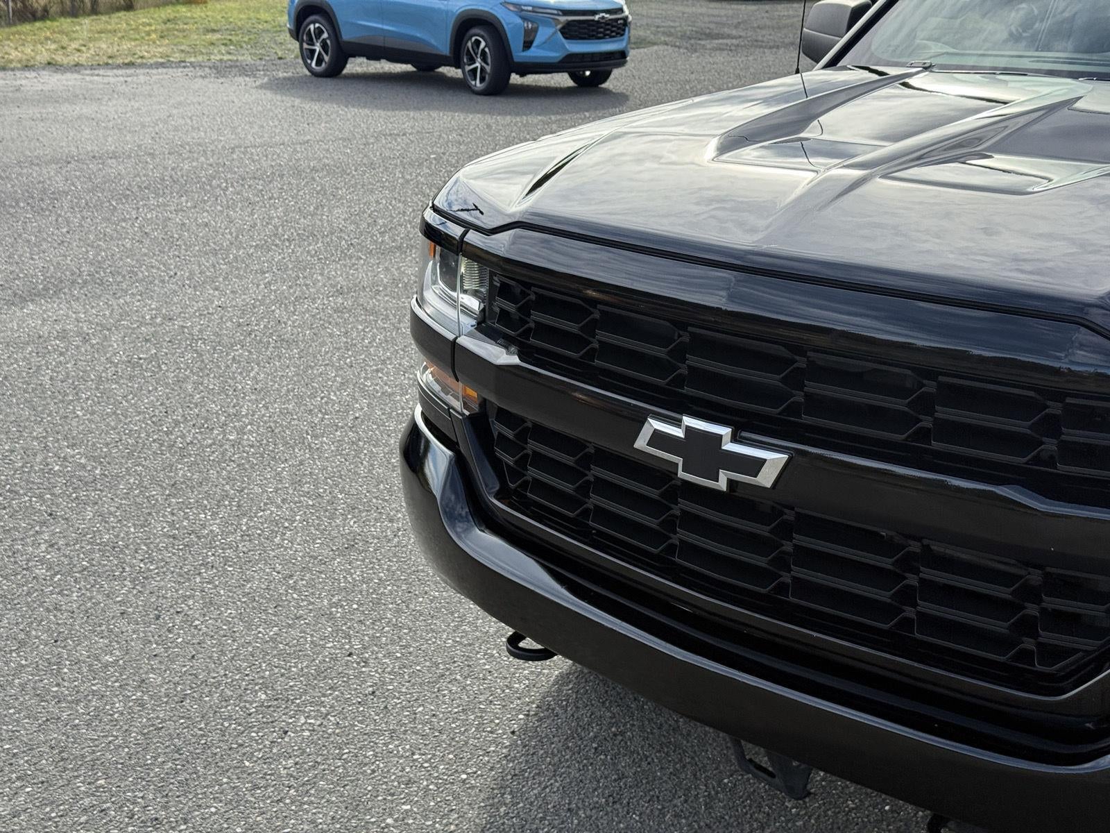 2018 Chevrolet Silverado 1500 Custom