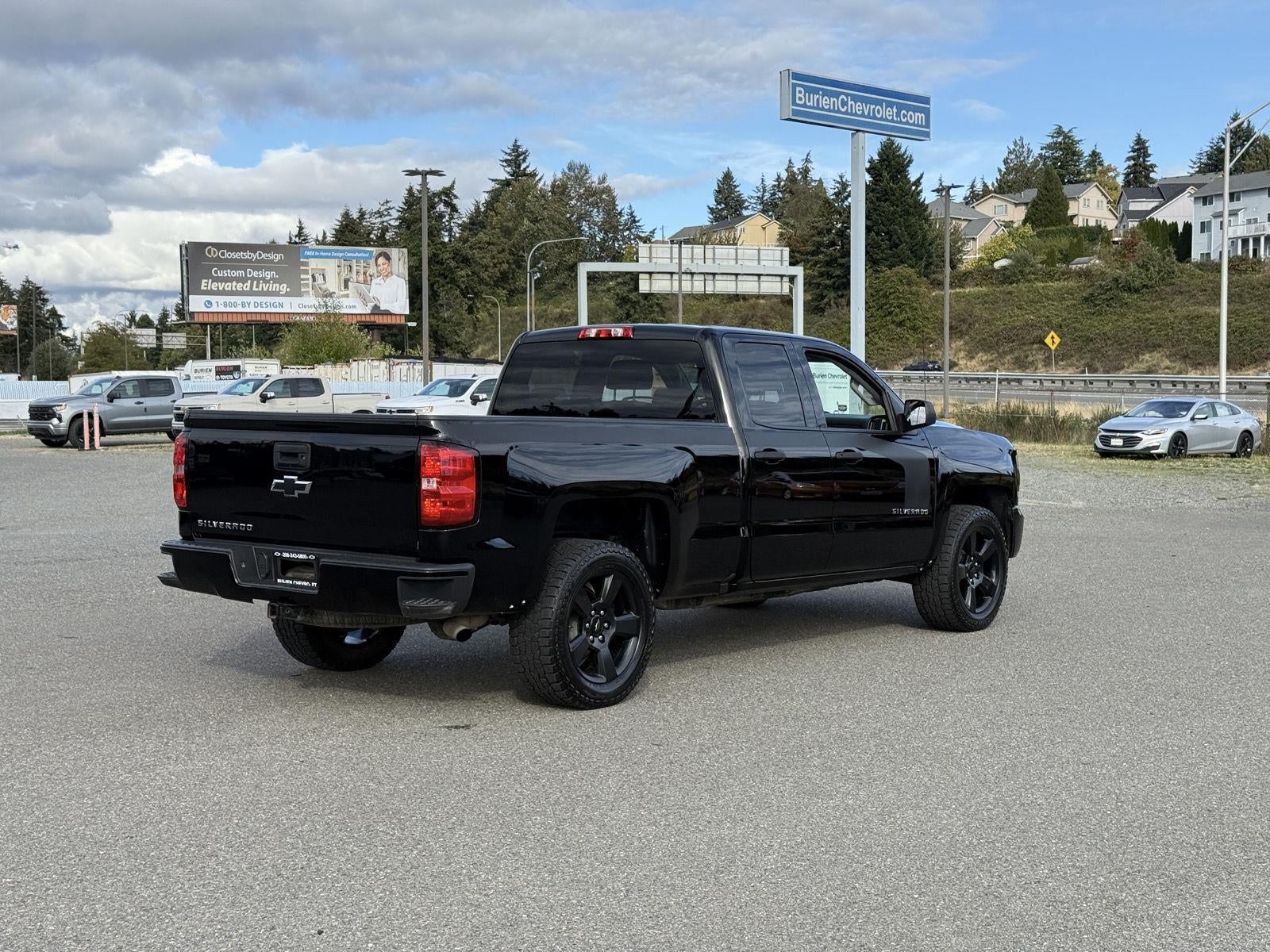 2018 Chevrolet Silverado 1500 Custom