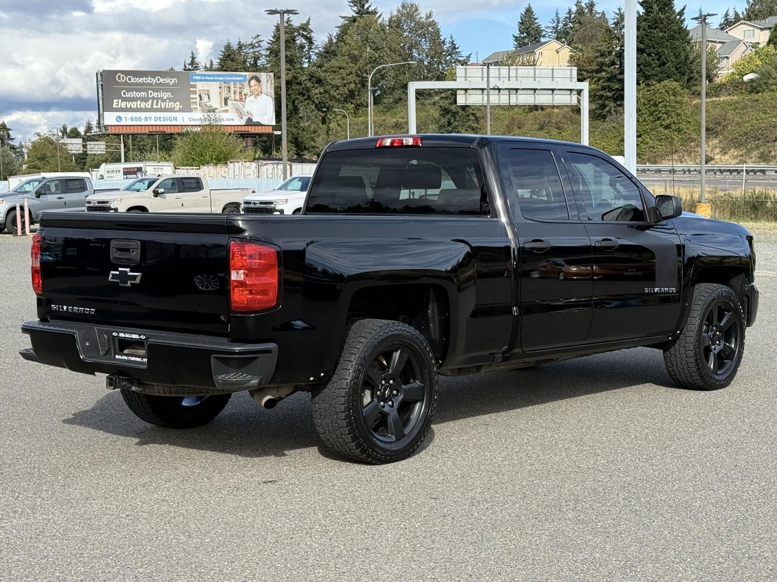 2018 Chevrolet Silverado 1500 Custom