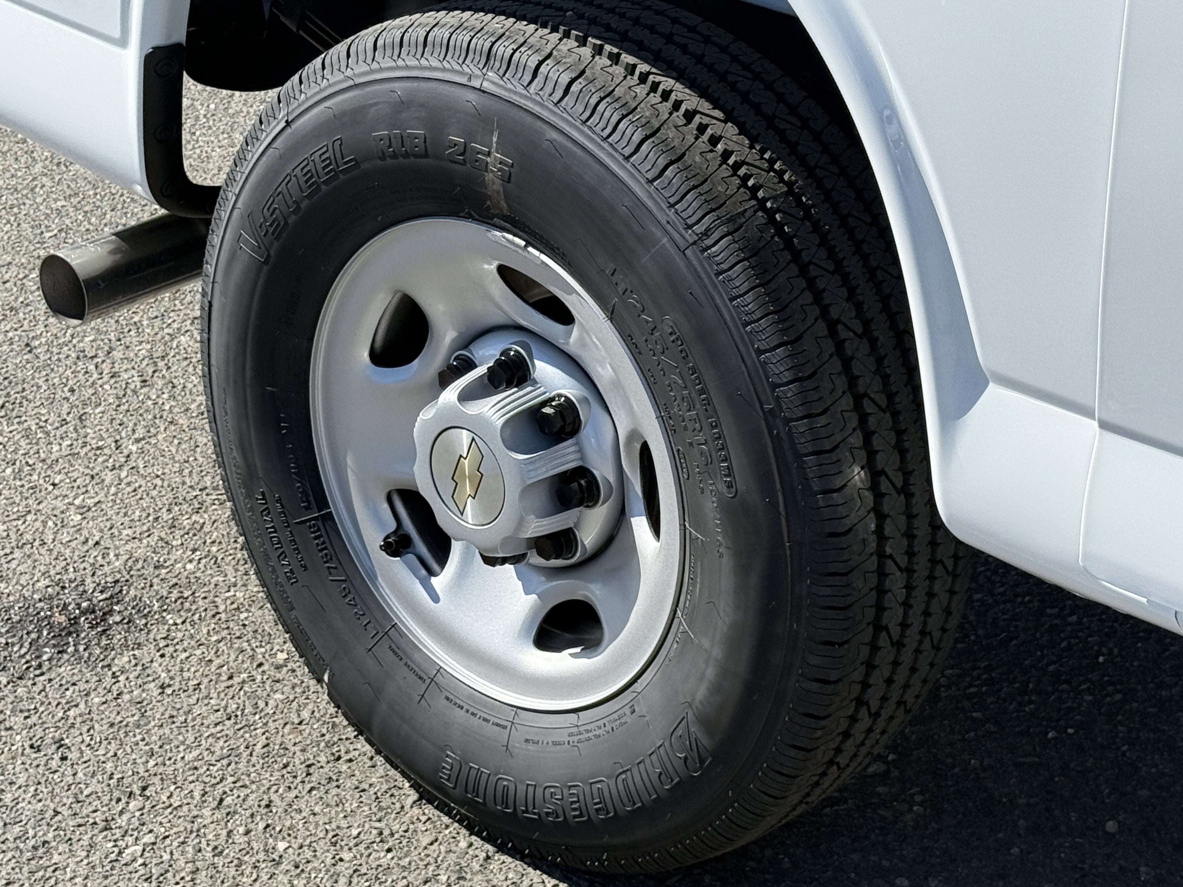 2026 Chevrolet Express Cargo WT