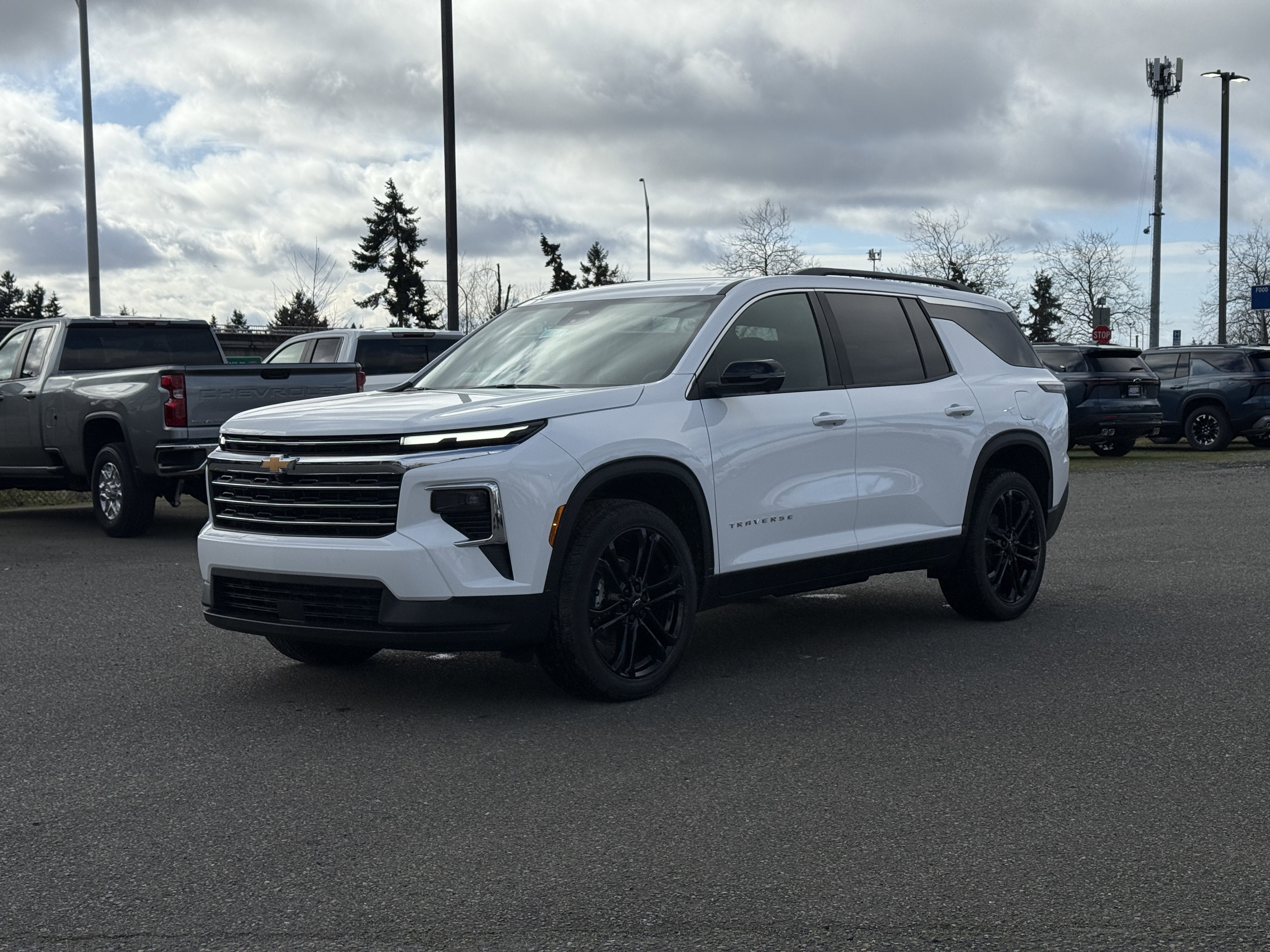 2026 Chevrolet Traverse LT