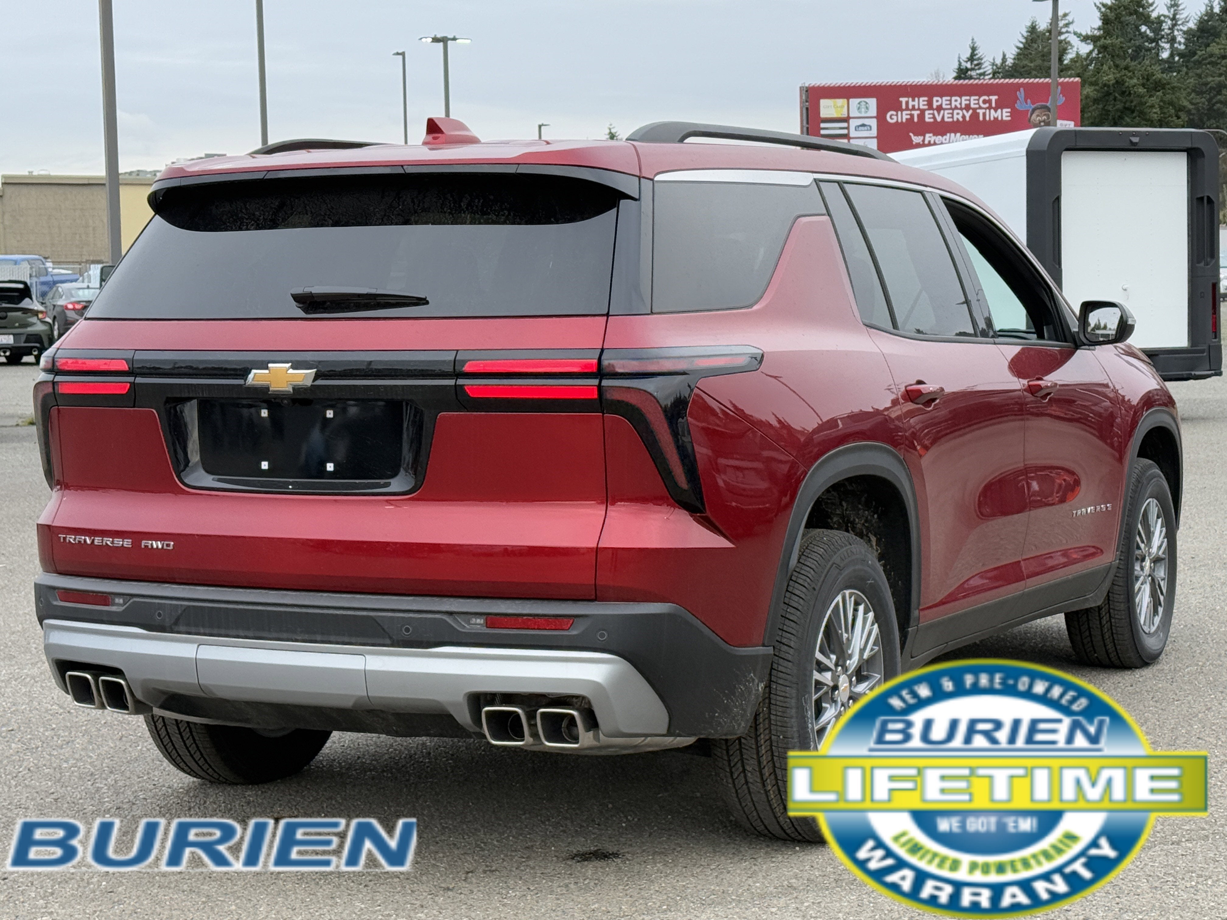 2025 Chevrolet Traverse LT