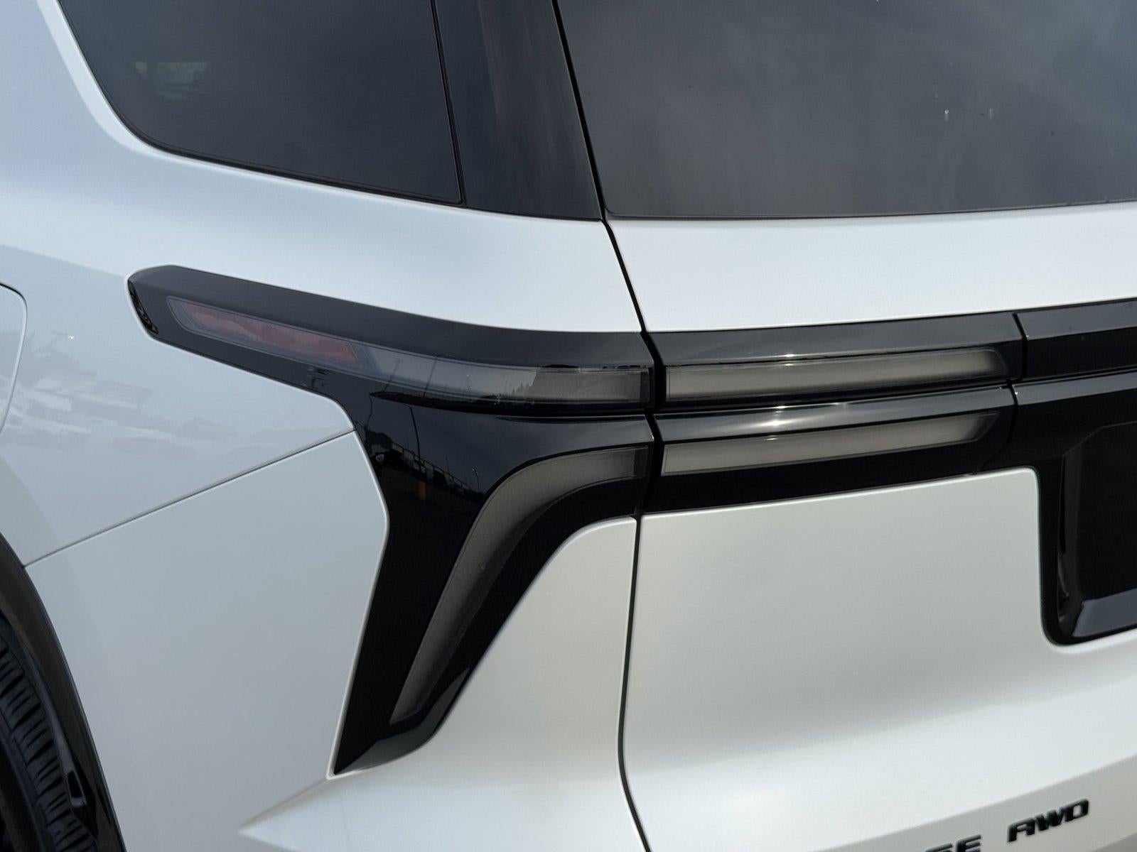 2025 Chevrolet Traverse RS
