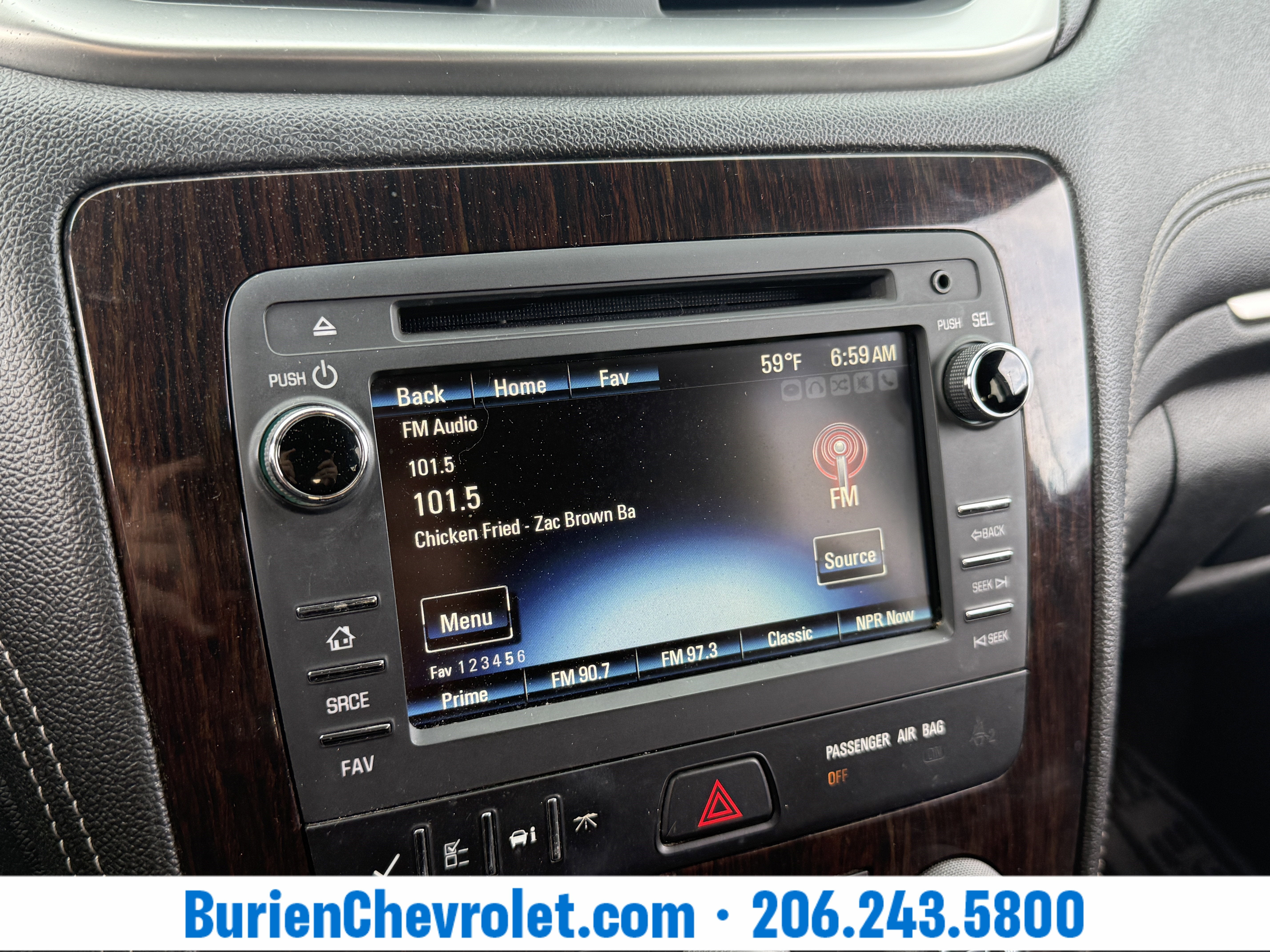 2017 Chevrolet Traverse LT