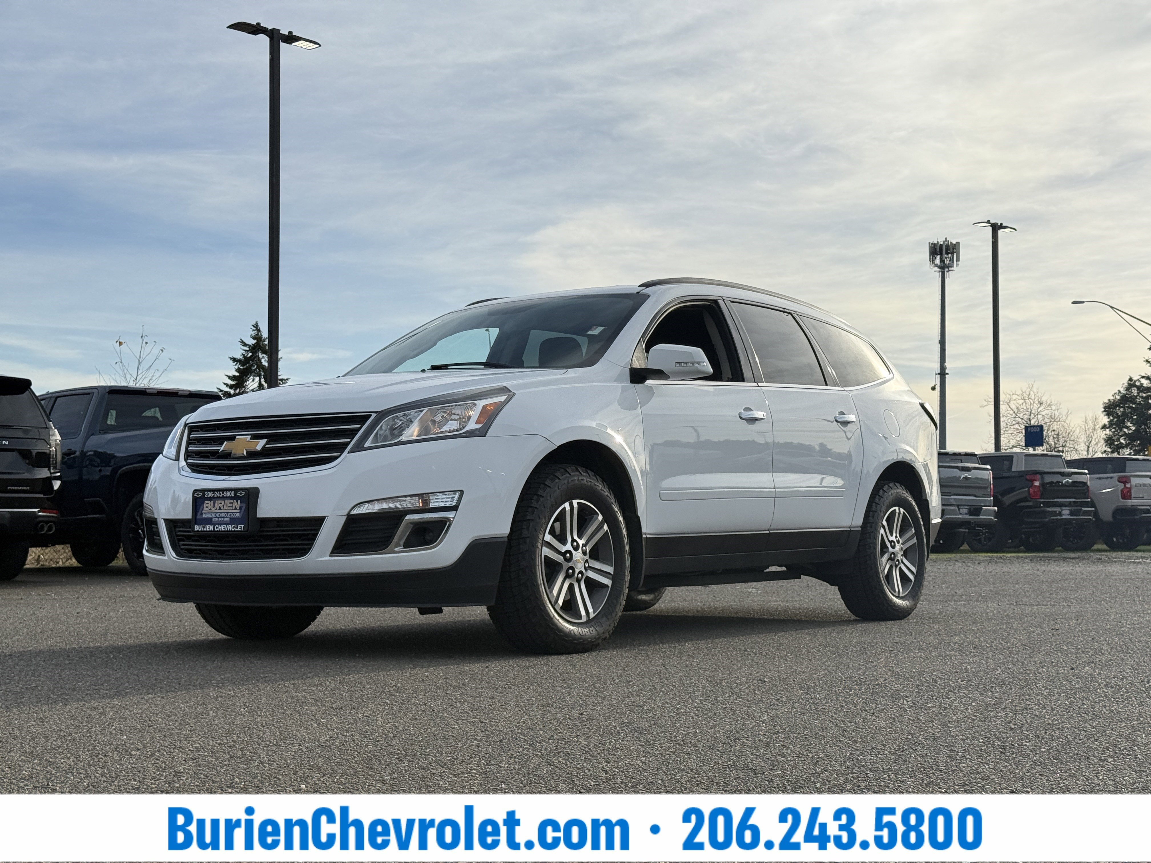 2017 Chevrolet Traverse LT