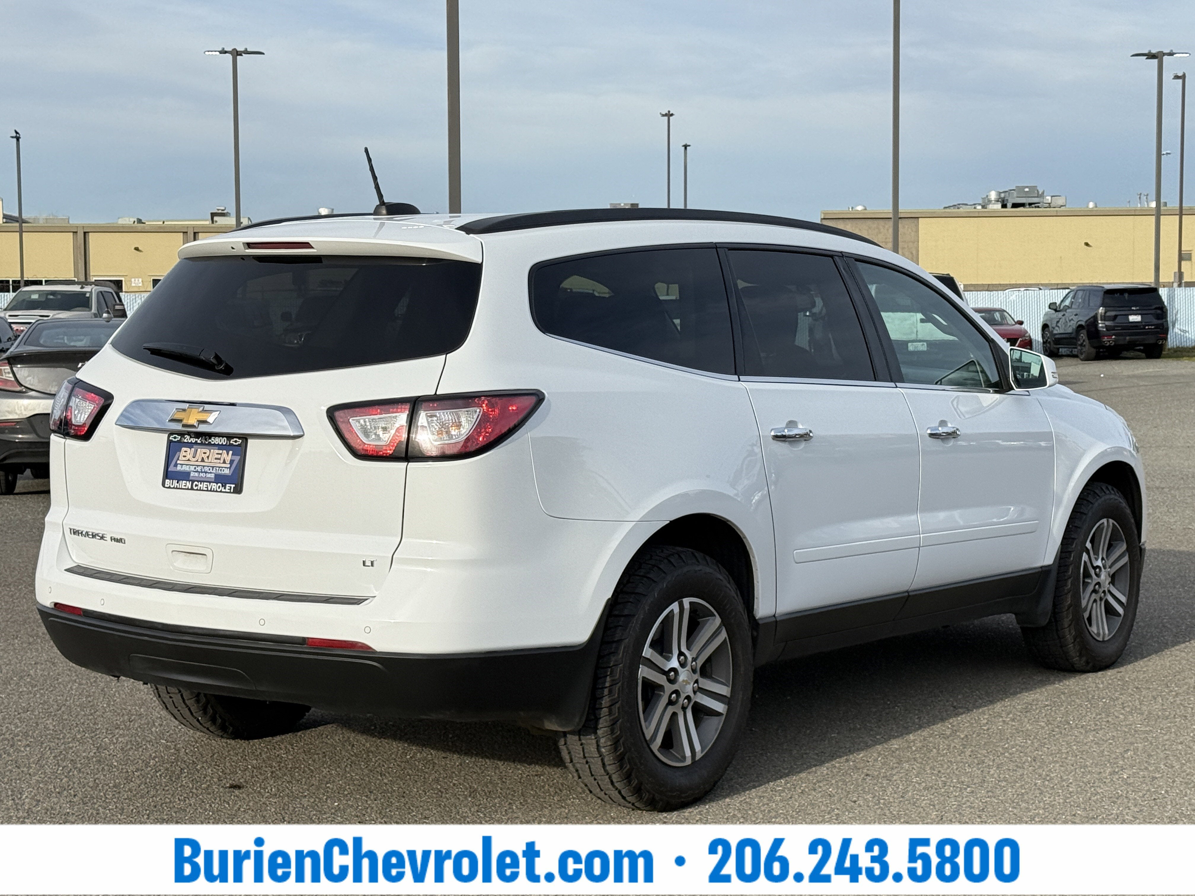 2017 Chevrolet Traverse LT