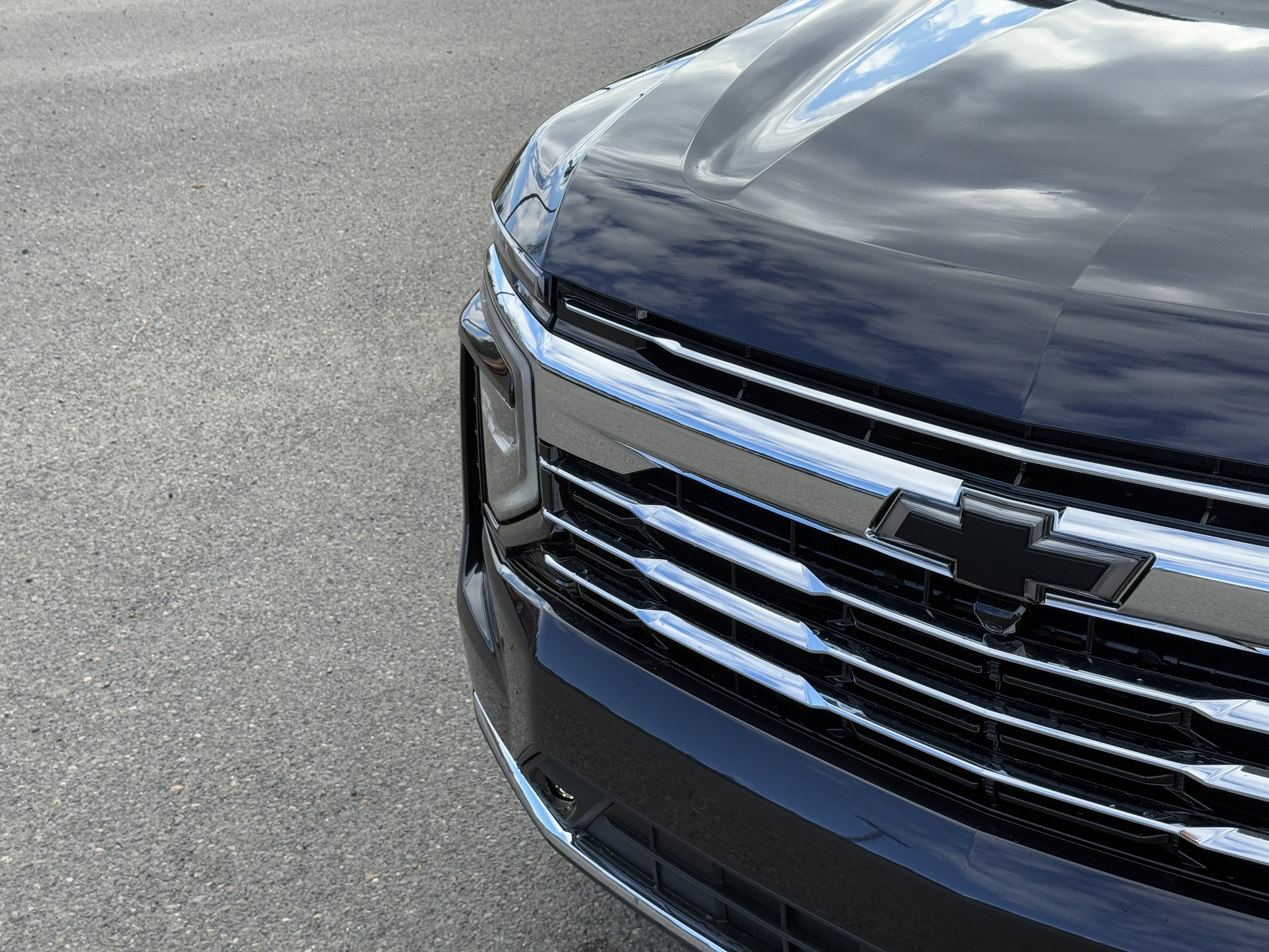 2026 Chevrolet Suburban LT - Photo 41