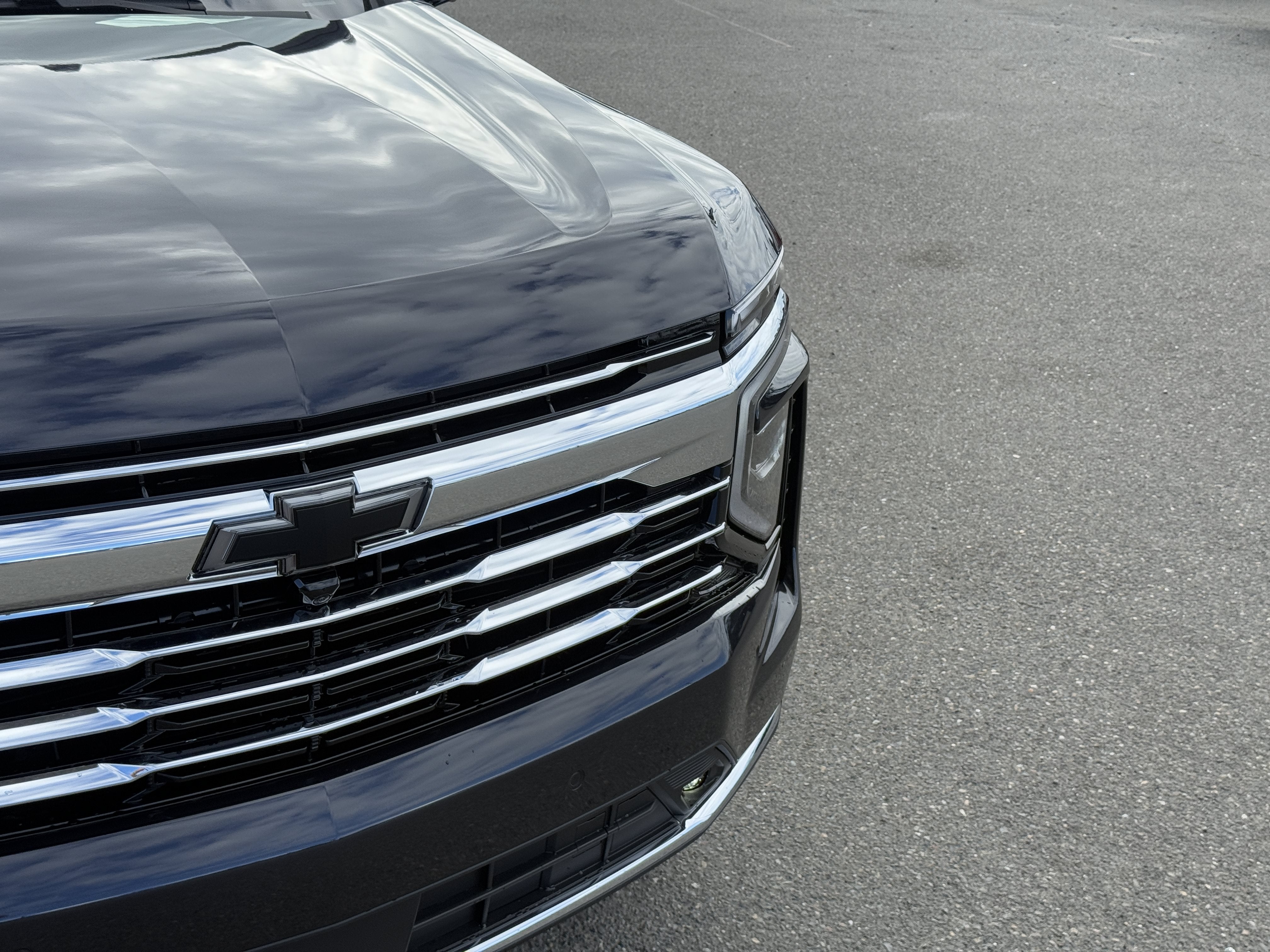 2026 Chevrolet Suburban LT - Photo 42