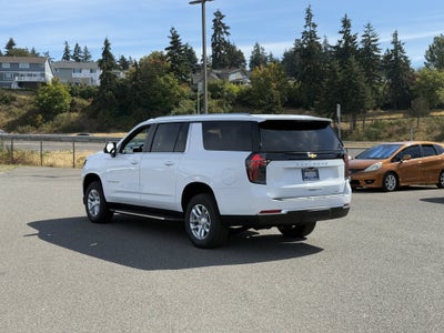 2026 Chevrolet Suburban LT