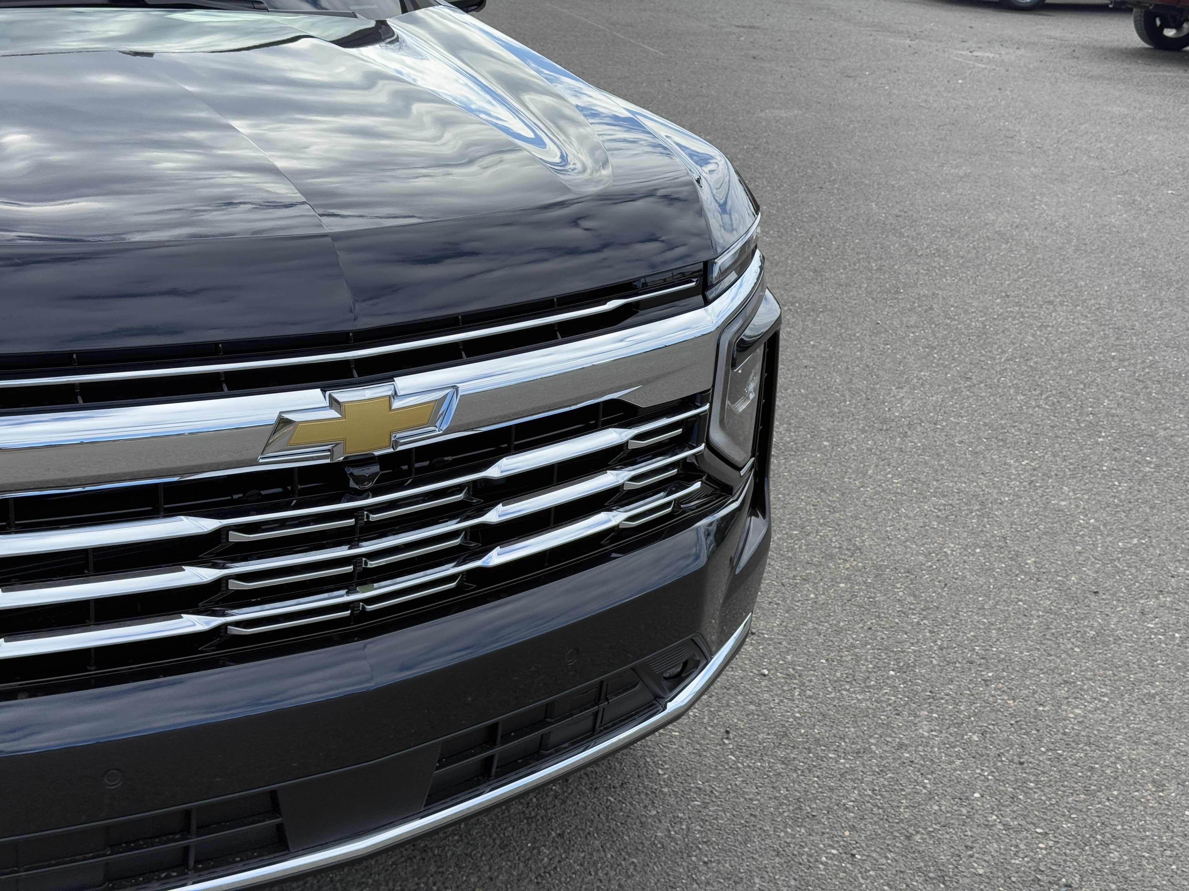 2026 Chevrolet Suburban Premier - Photo 40