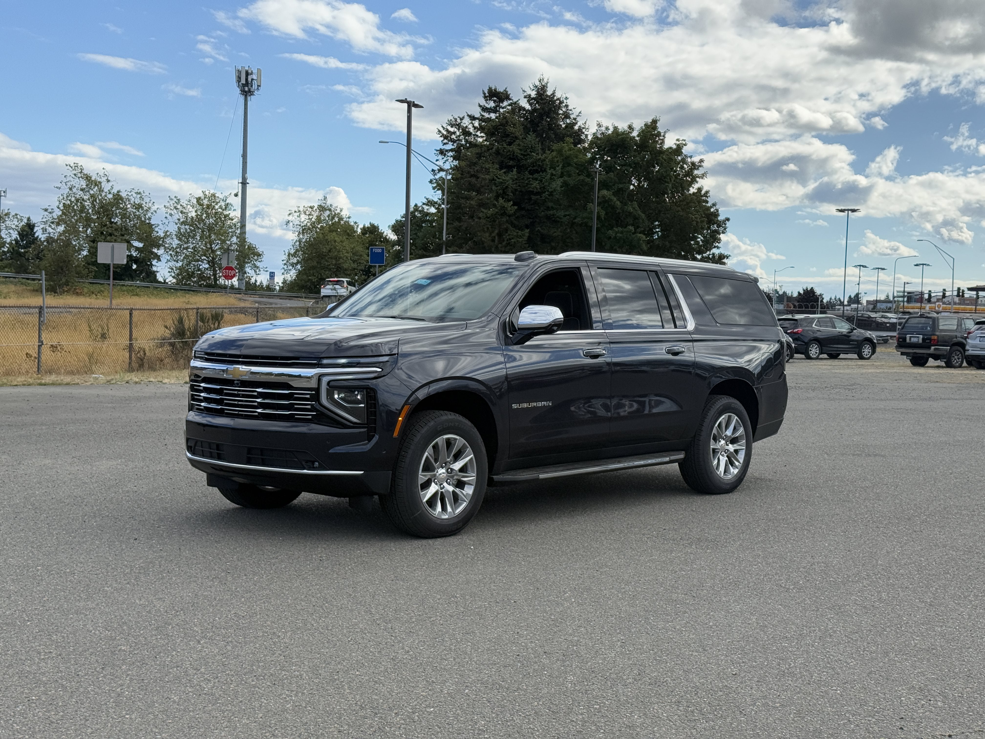 2026 Chevrolet Suburban Premier - Photo 41