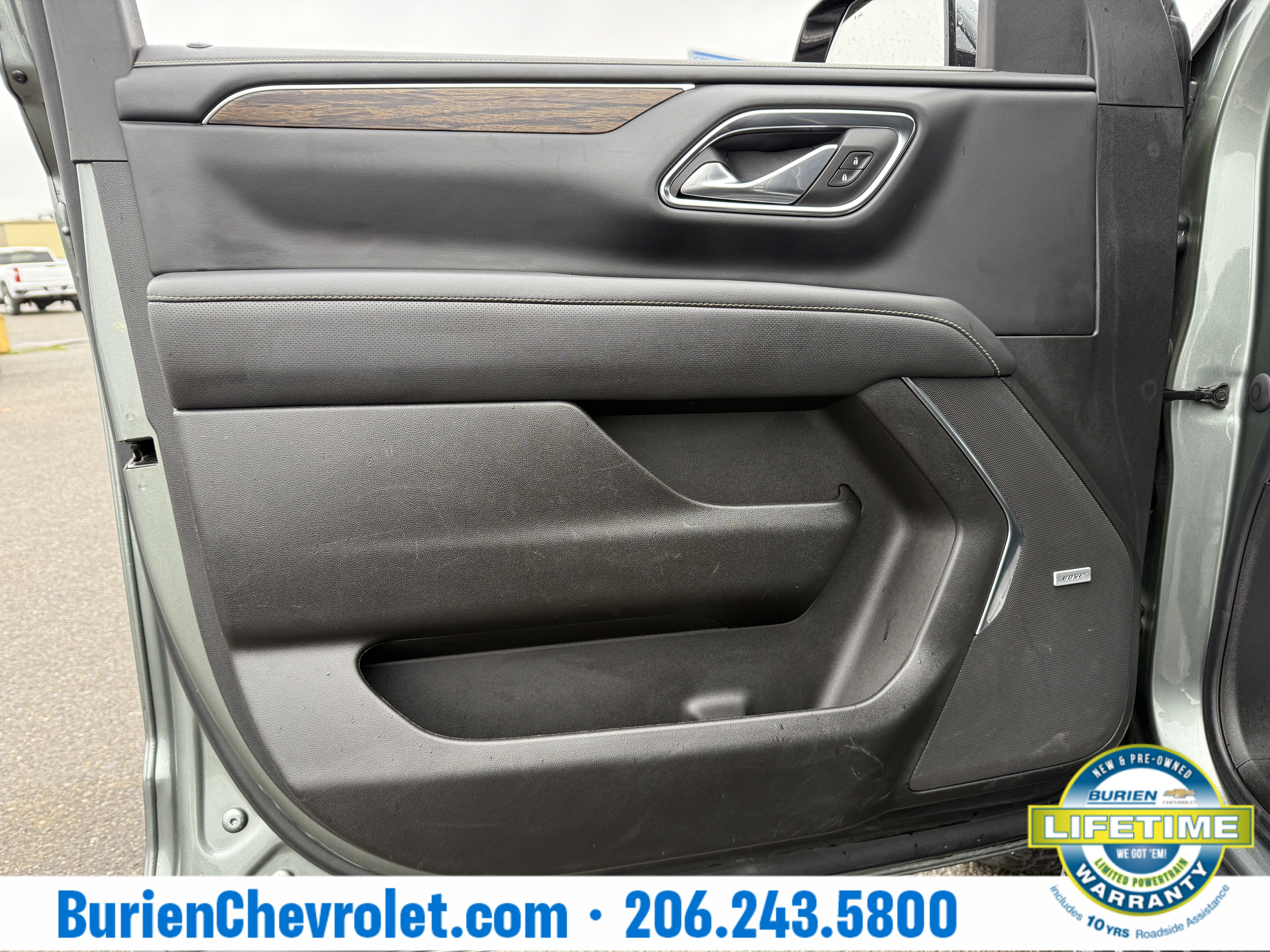 2023 Chevrolet Suburban Premier