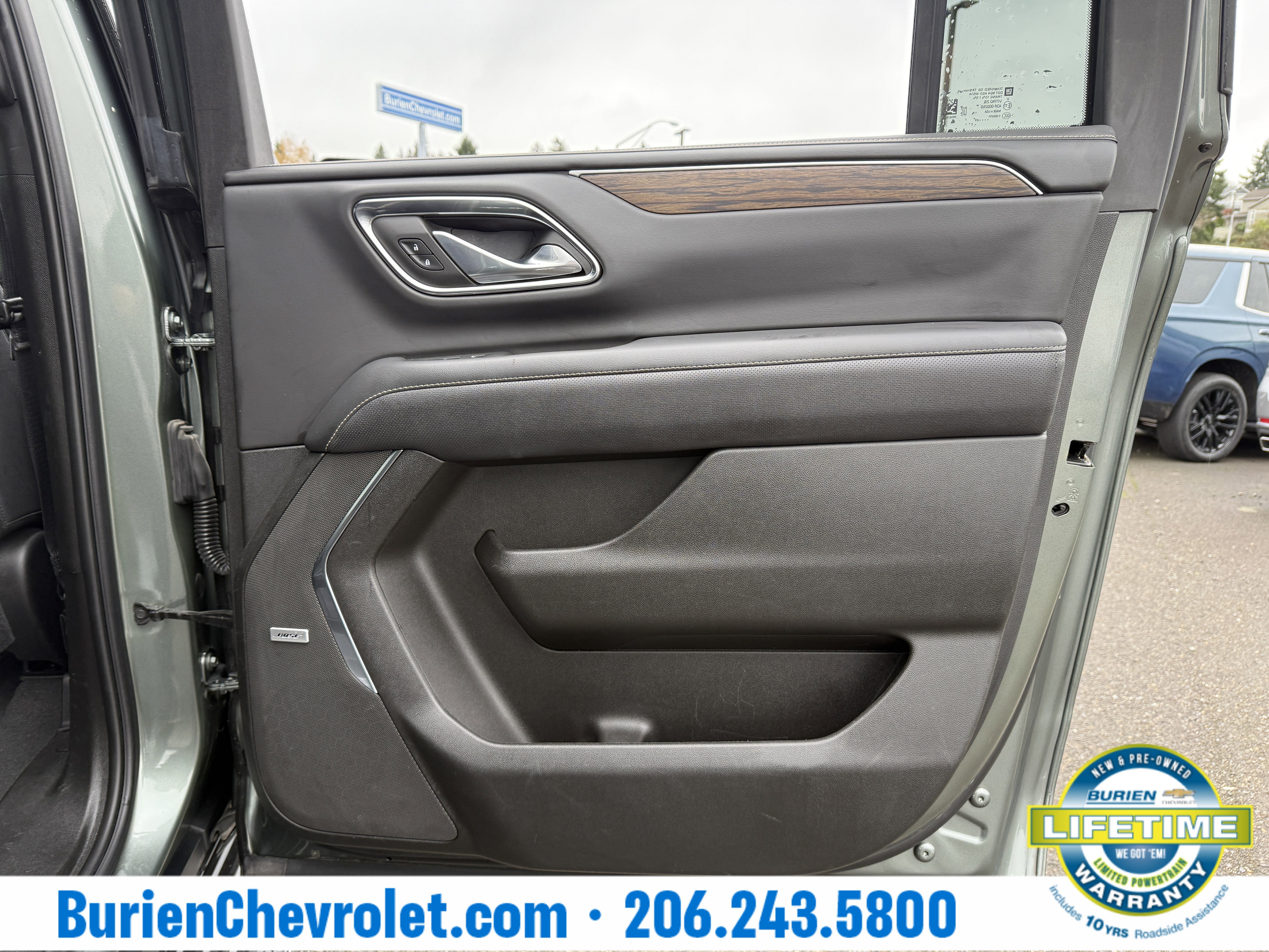 2023 Chevrolet Suburban Premier