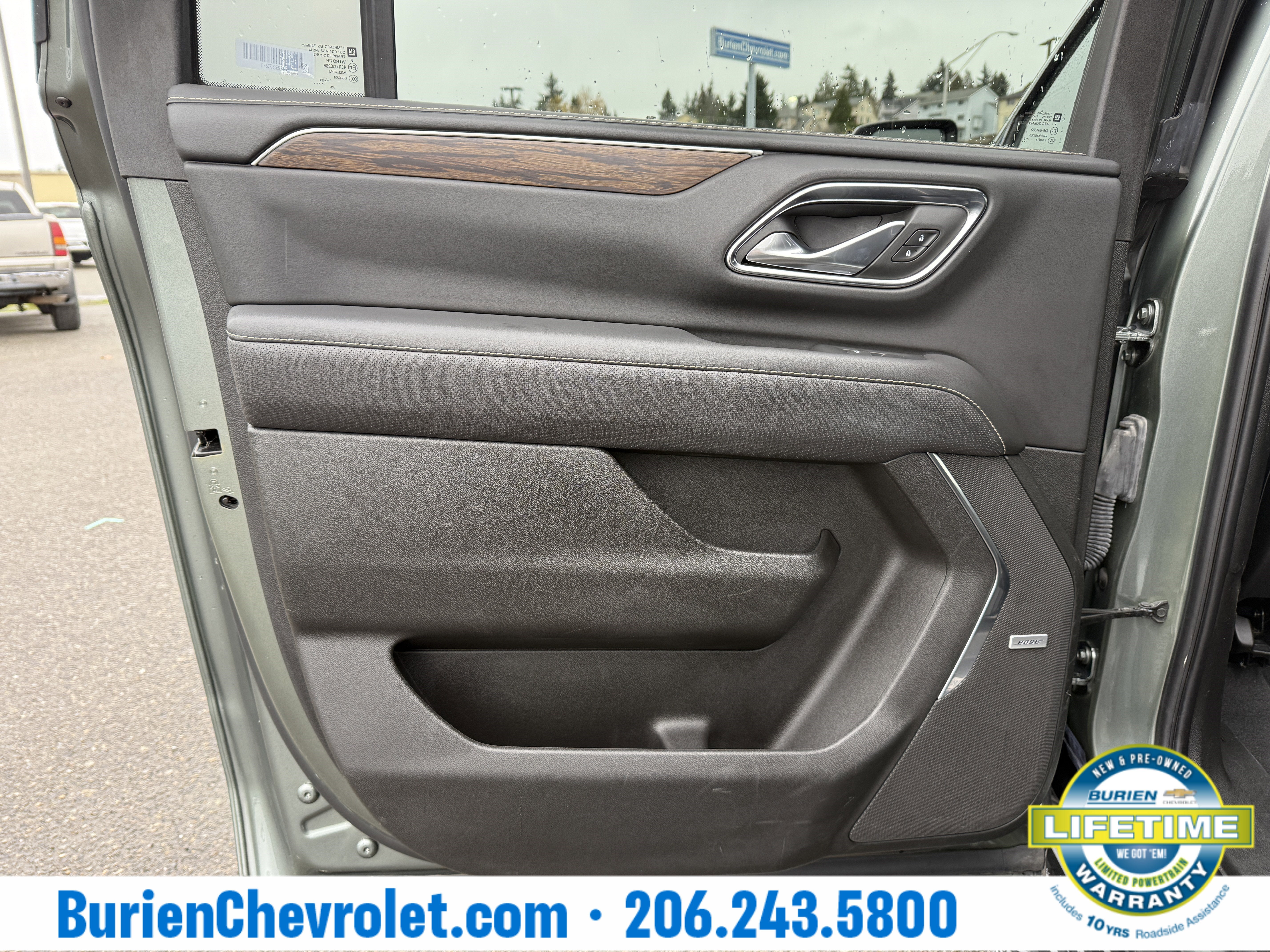 2023 Chevrolet Suburban Premier