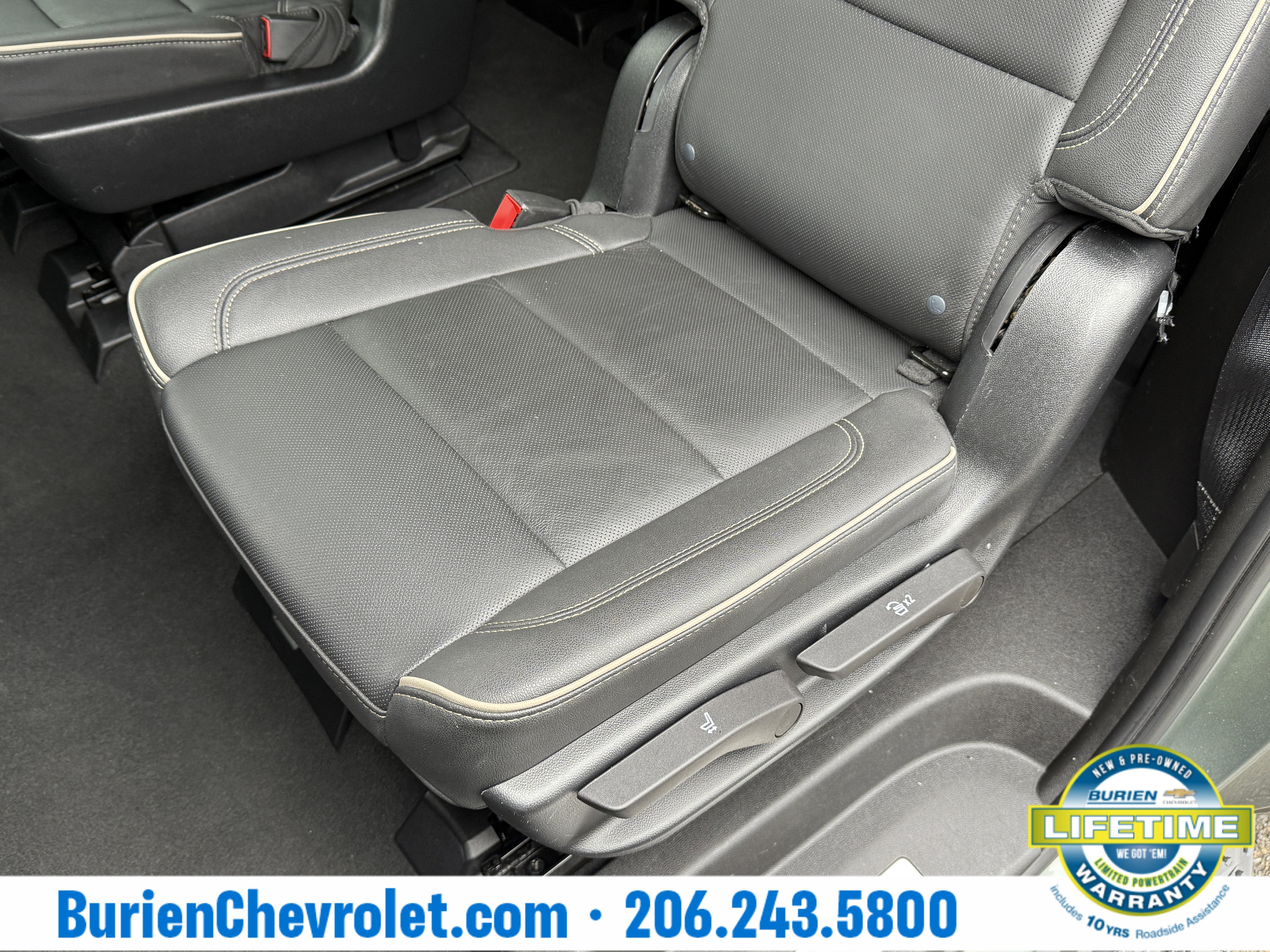 2023 Chevrolet Suburban Premier