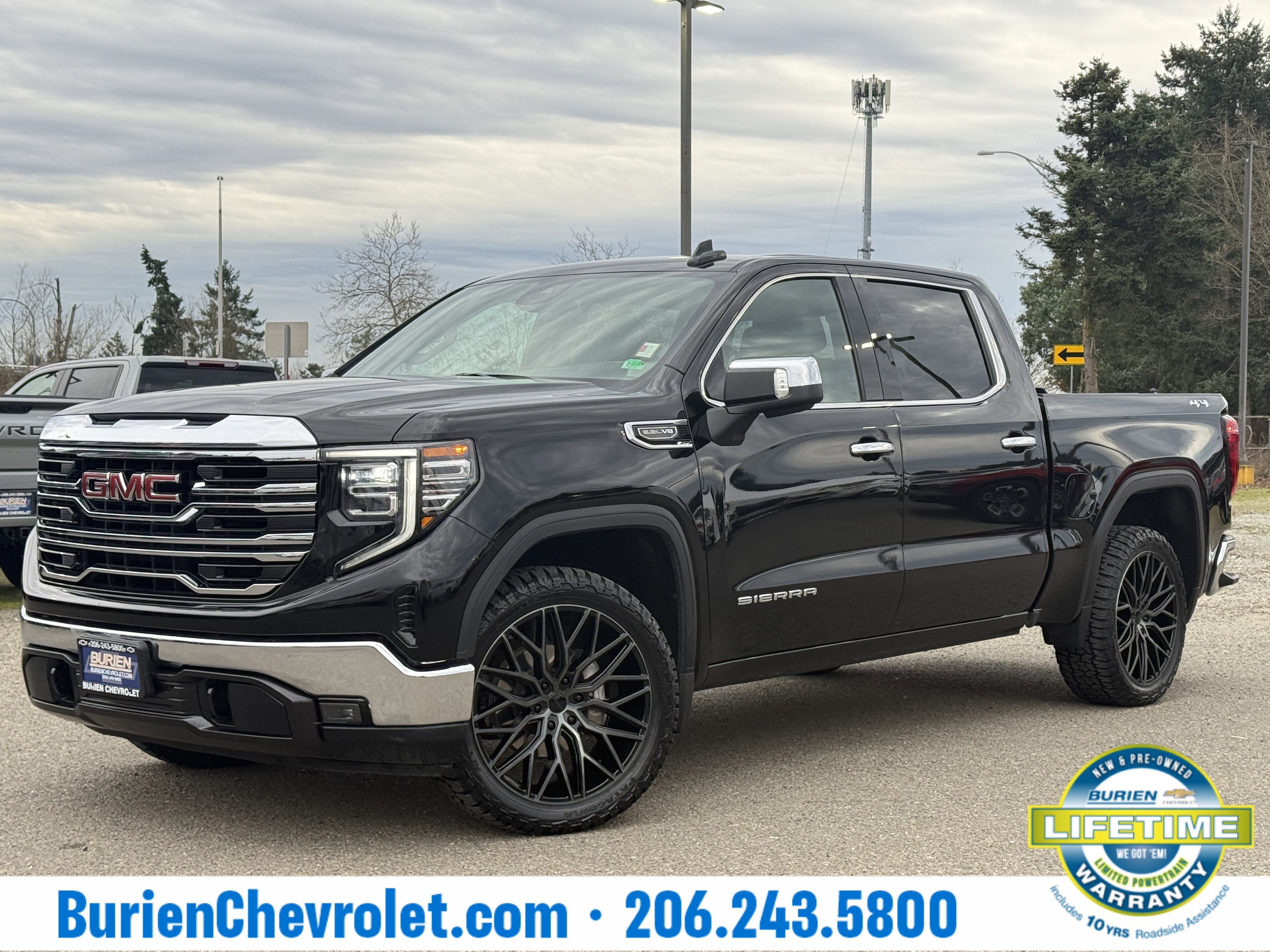 2025 GMC Sierra 1500 SLT