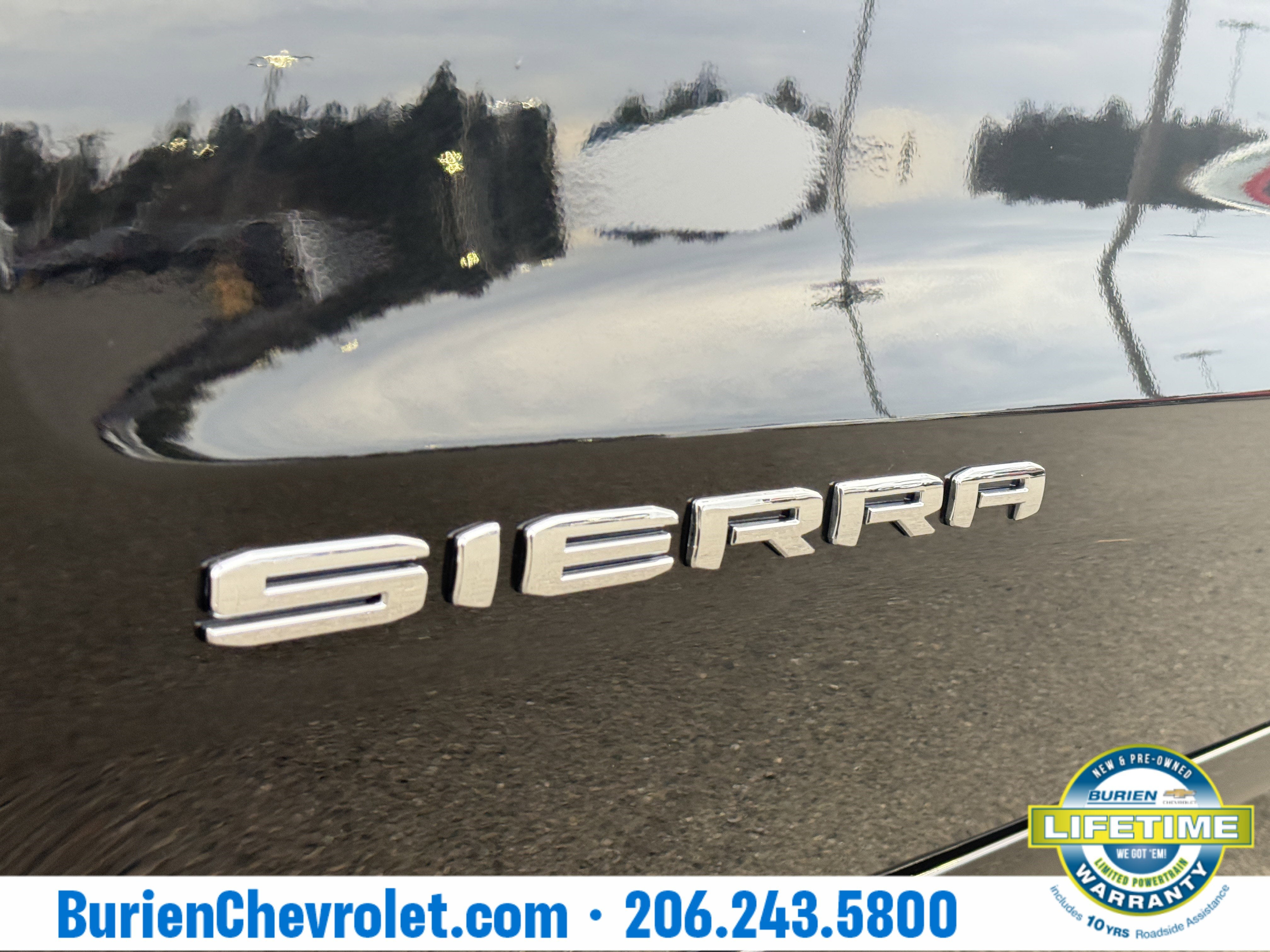 2025 GMC Sierra 1500 SLT