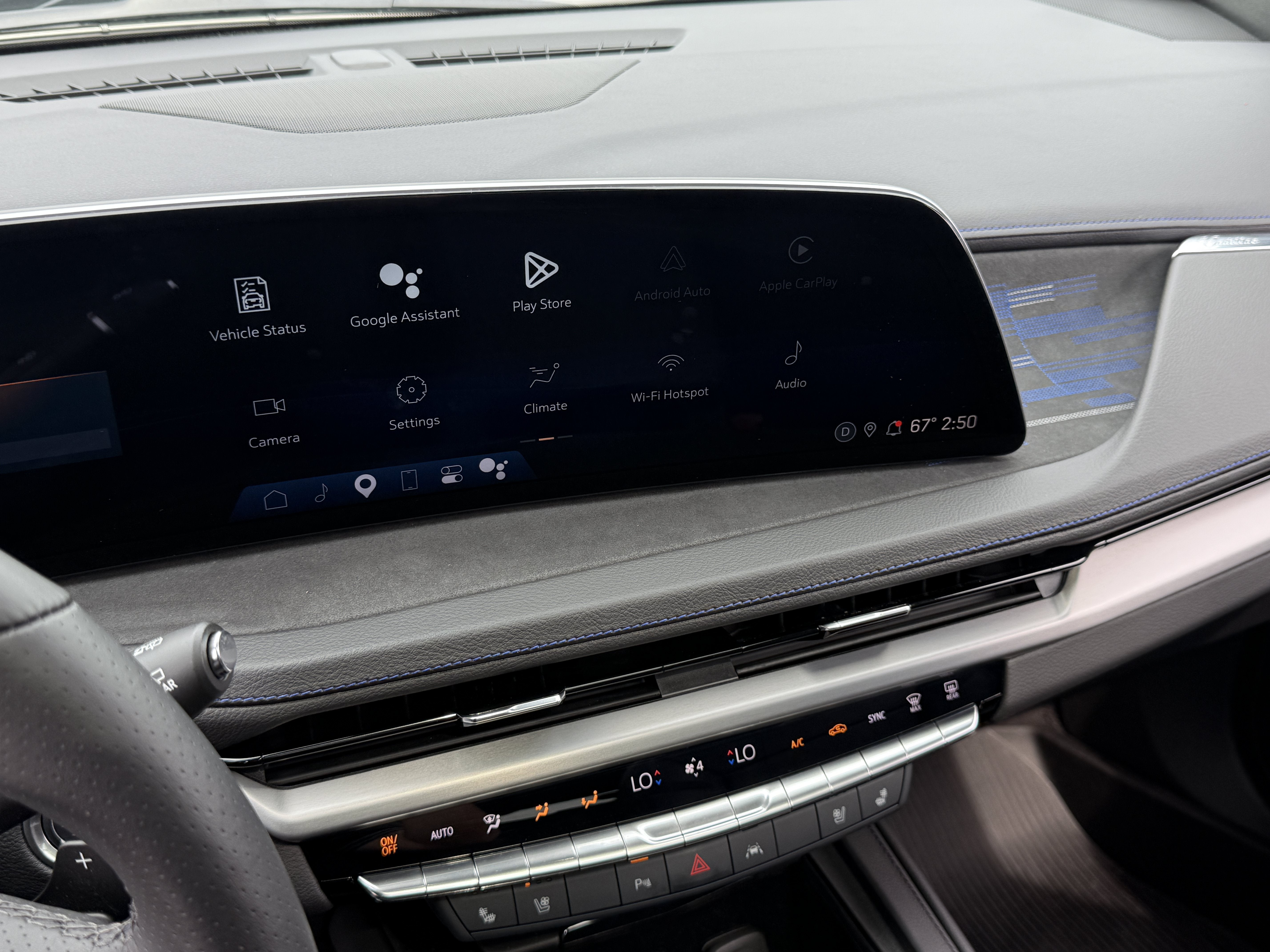 2024 Cadillac XT4 Sport