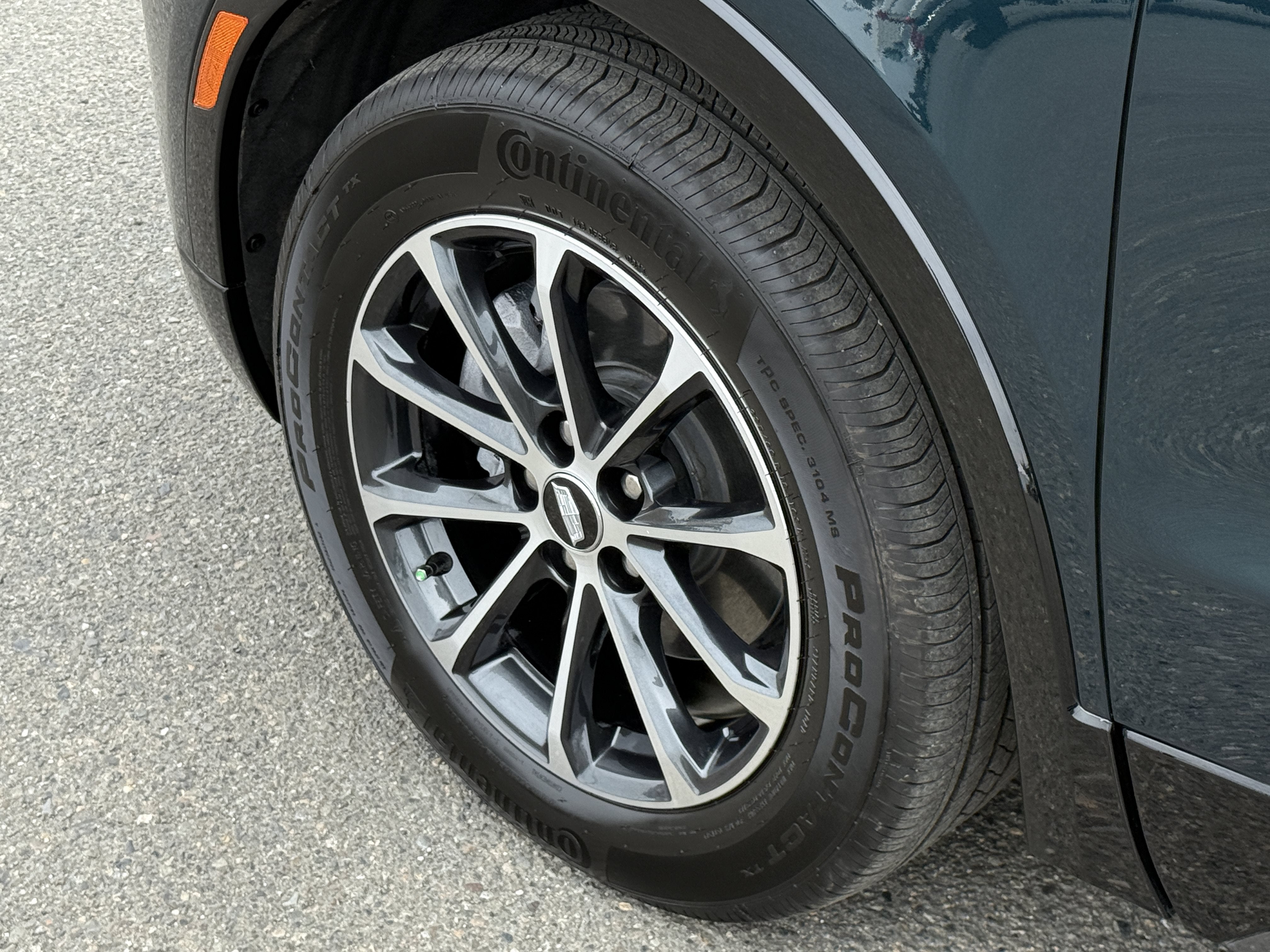 2024 Cadillac XT4 Sport