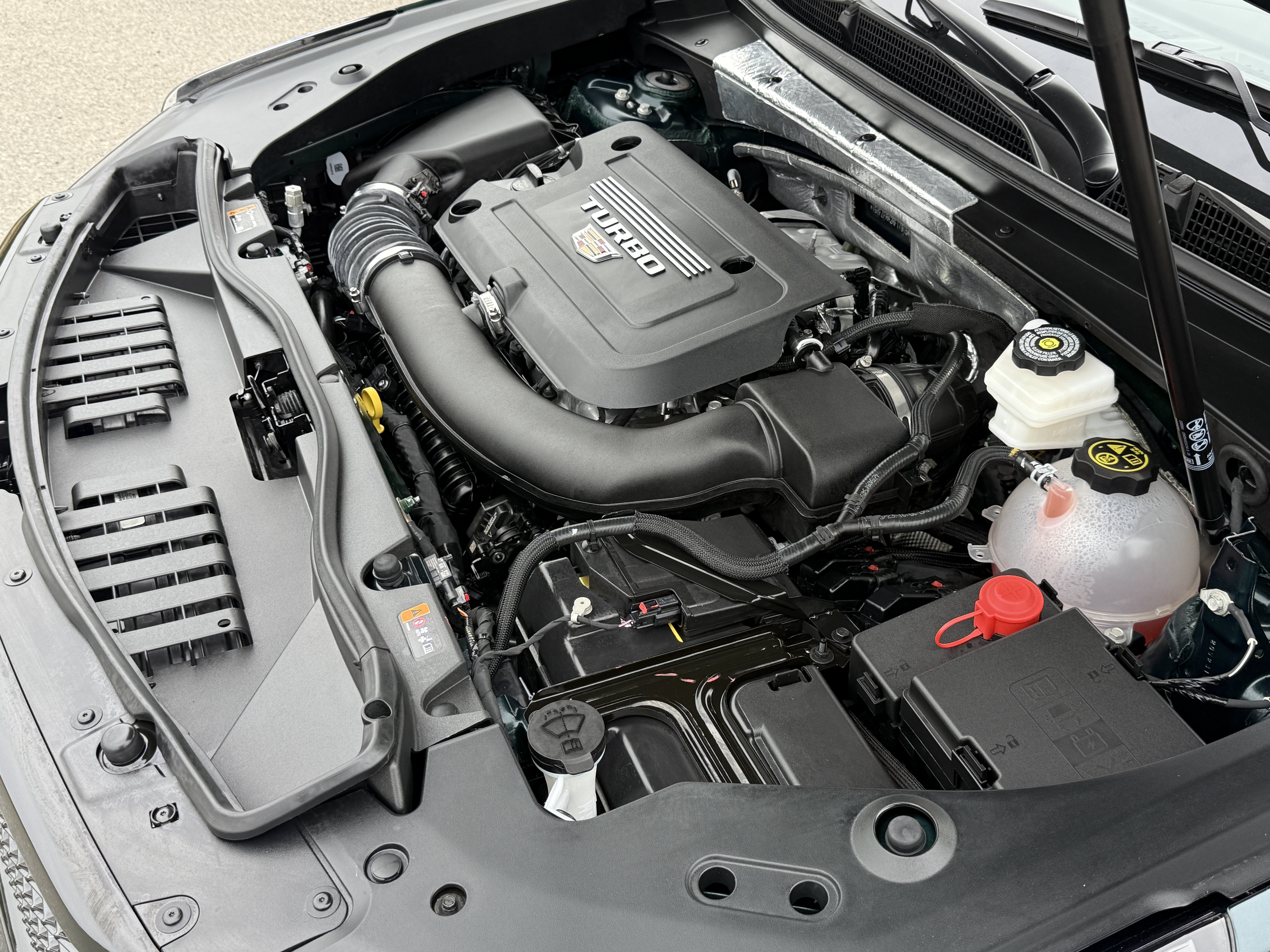 2024 Cadillac XT4 Sport