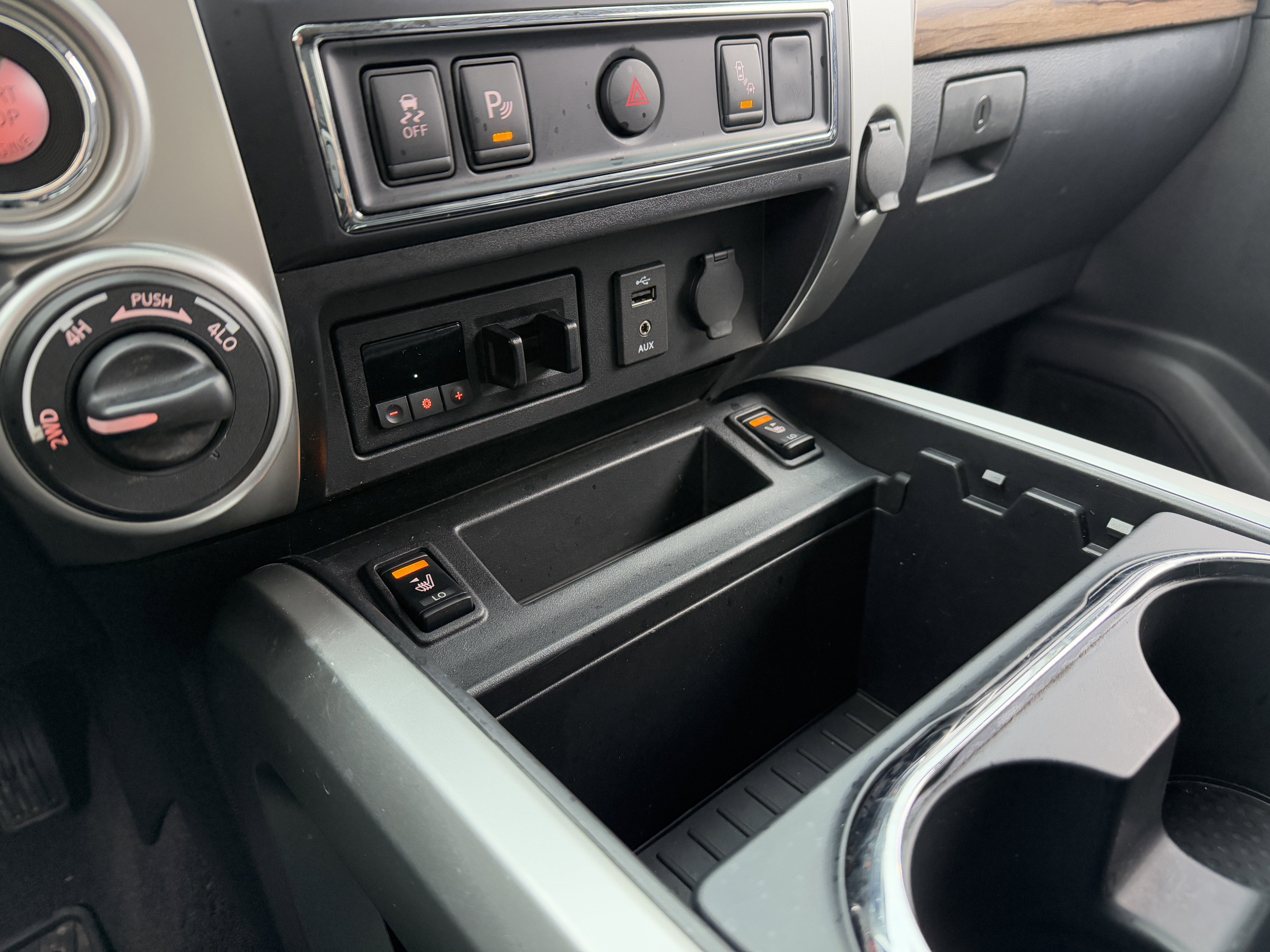 2016 Nissan TITAN XD SL Diesel