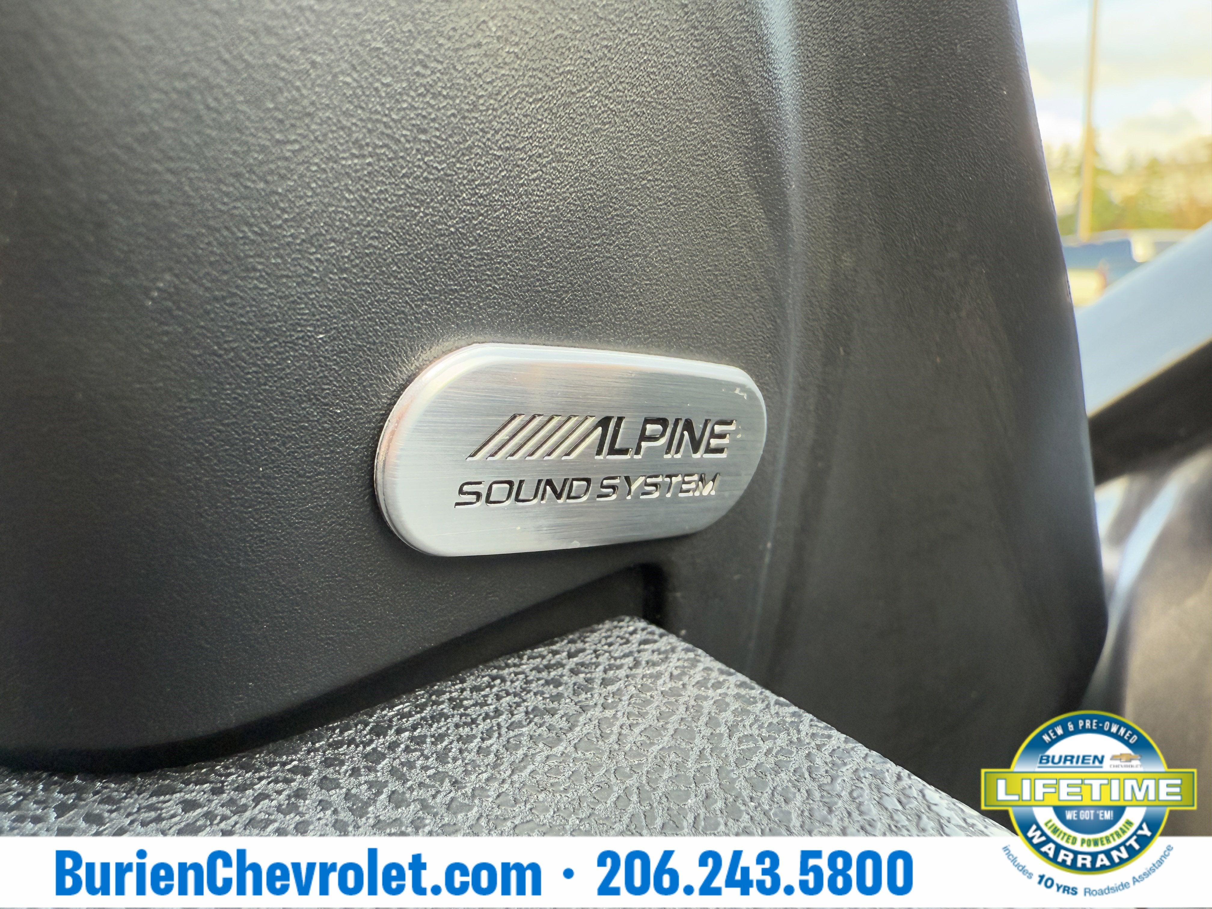 2023 Chrysler 300 300S