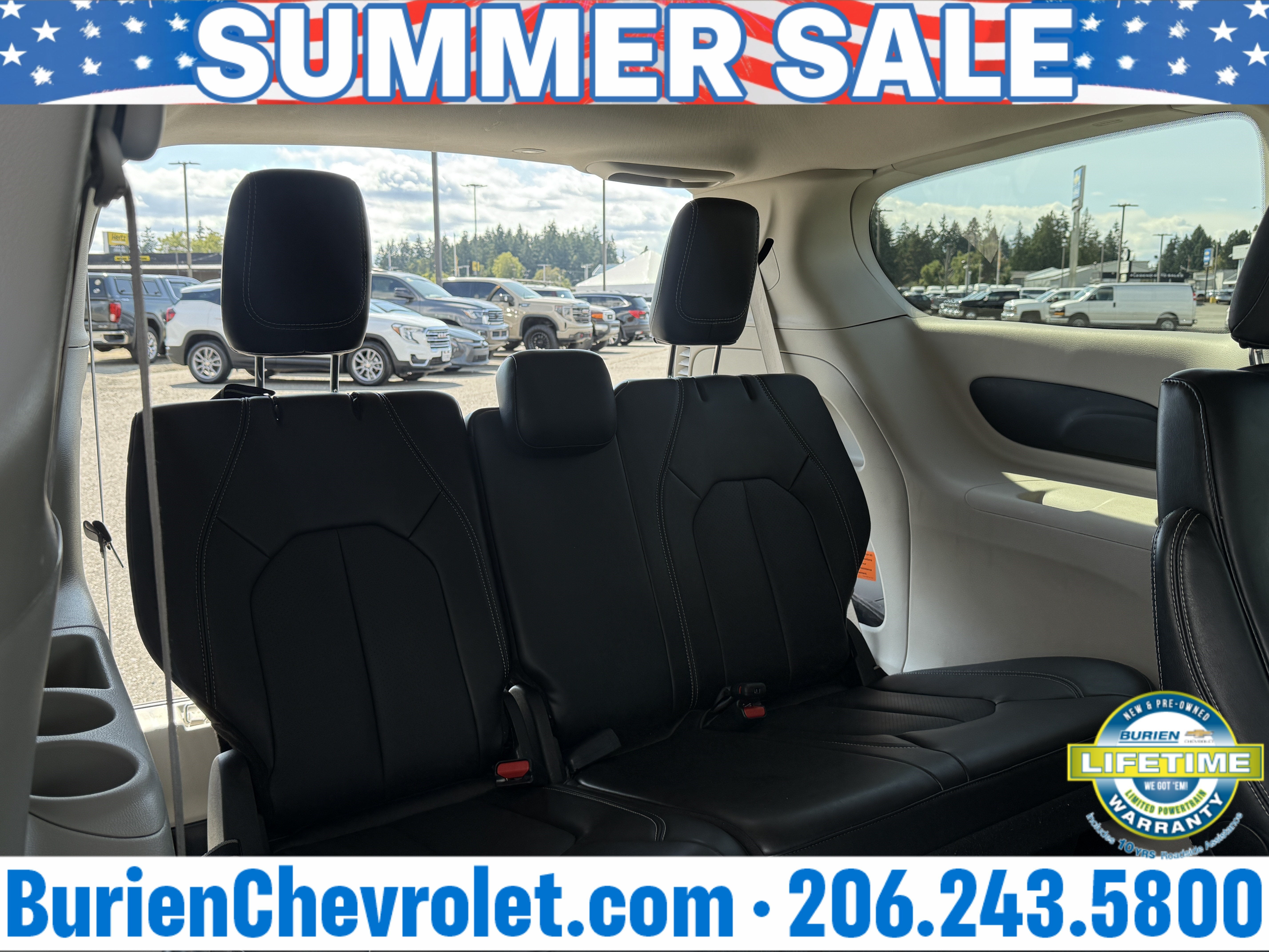 2024 Chrysler Pacifica Touring L