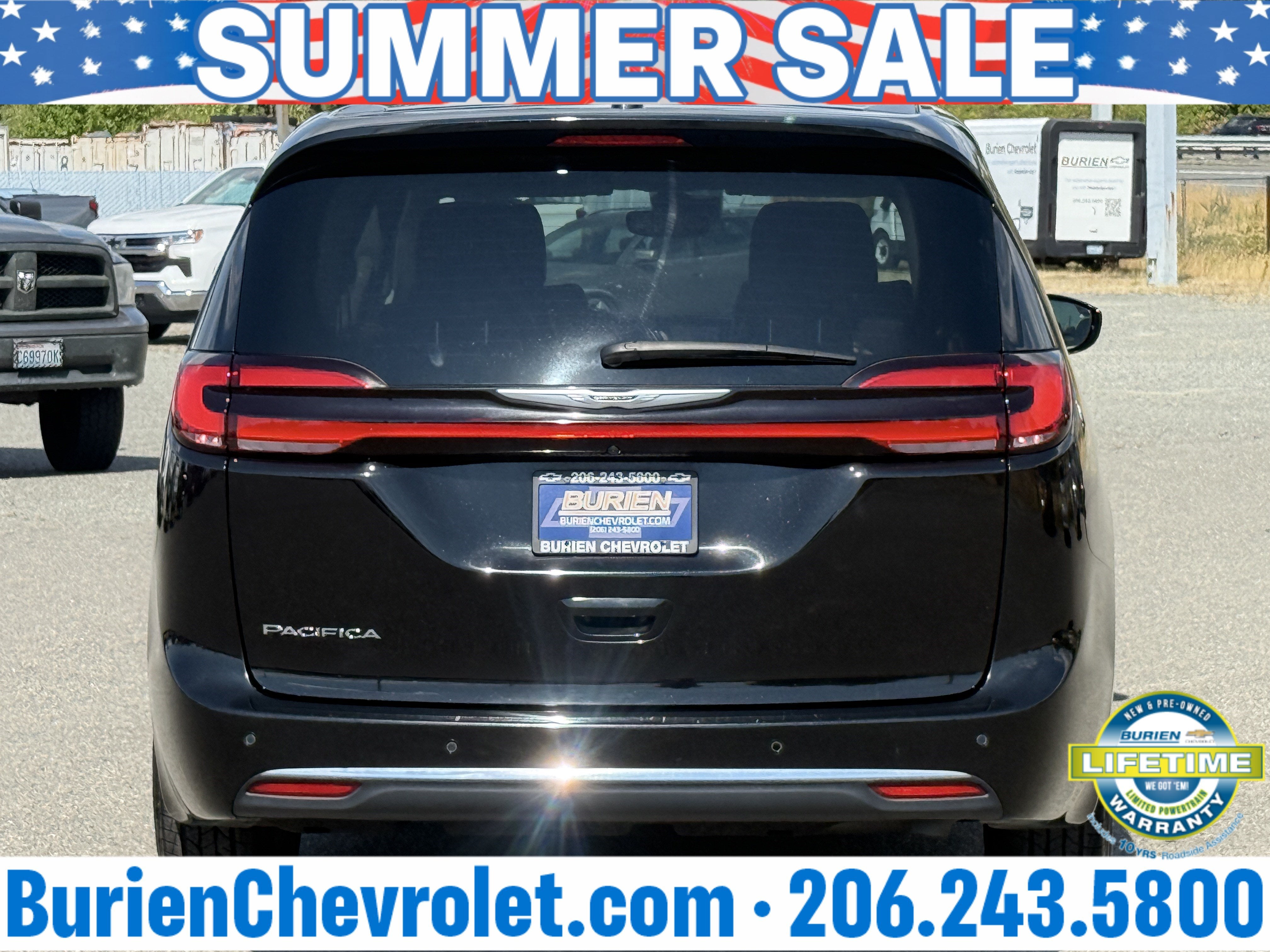 2024 Chrysler Pacifica Touring L