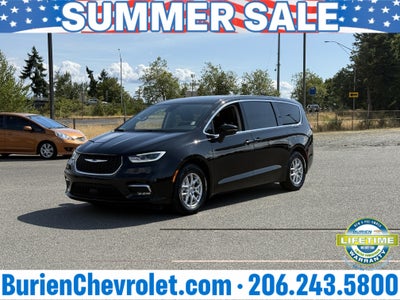 2024 Chrysler Pacifica Touring L