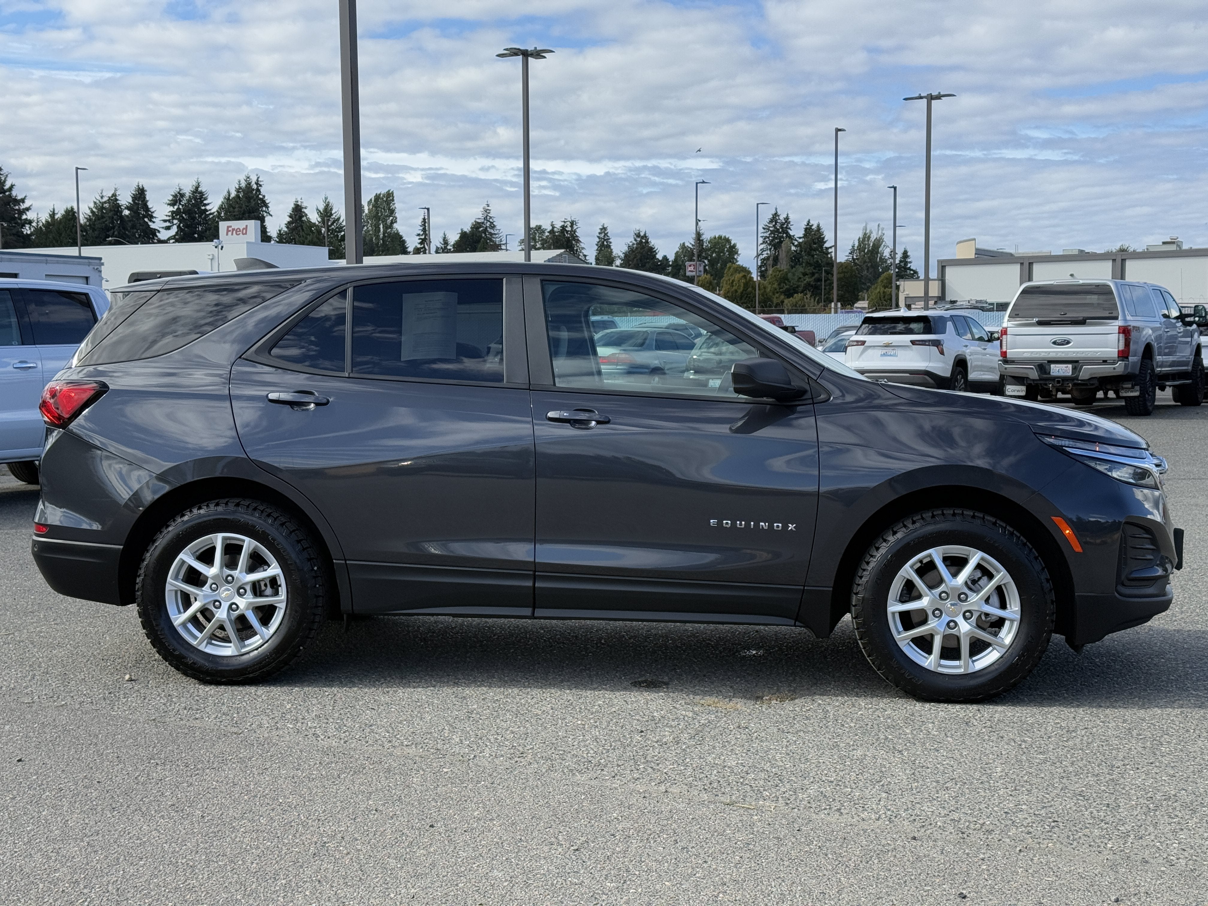 2022 Chevrolet Equinox LS