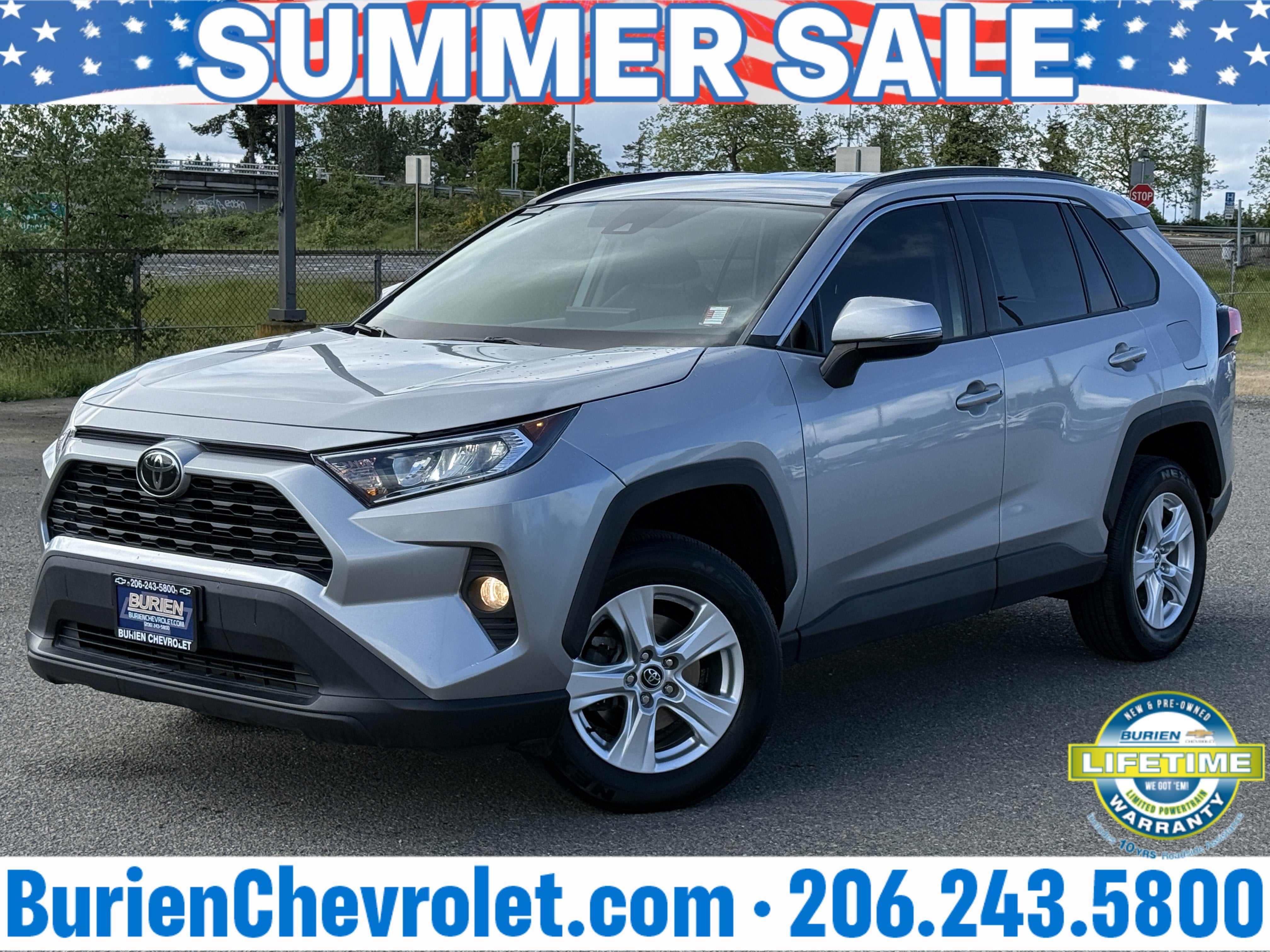 2020 Toyota RAV4 XLE AWD's photo