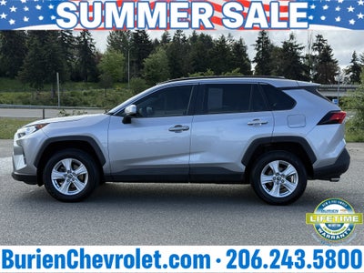 2020 Toyota RAV4 XLE