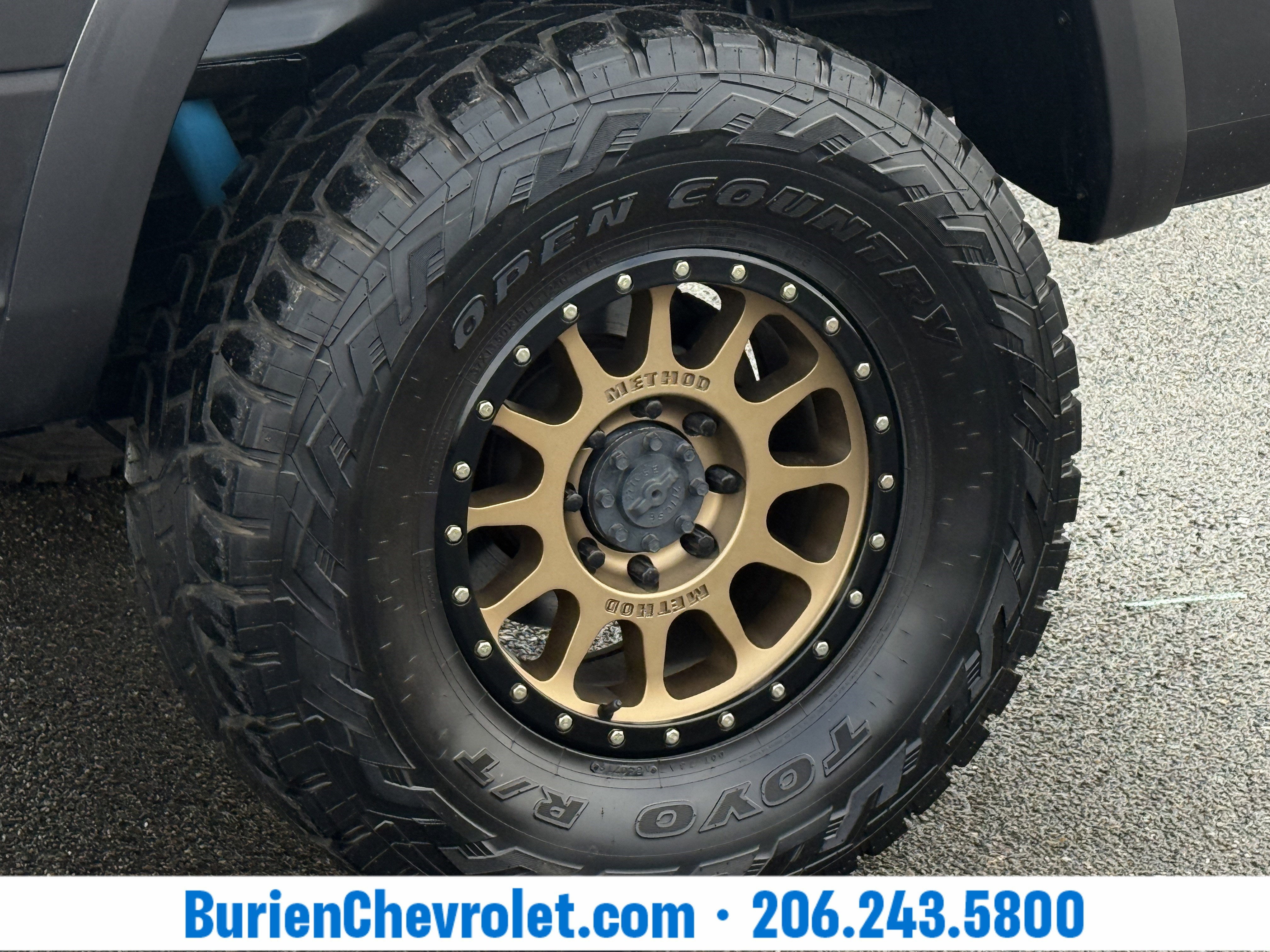 2018 RAM 2500 Laramie Mega Cab 4x4 6'4" Box